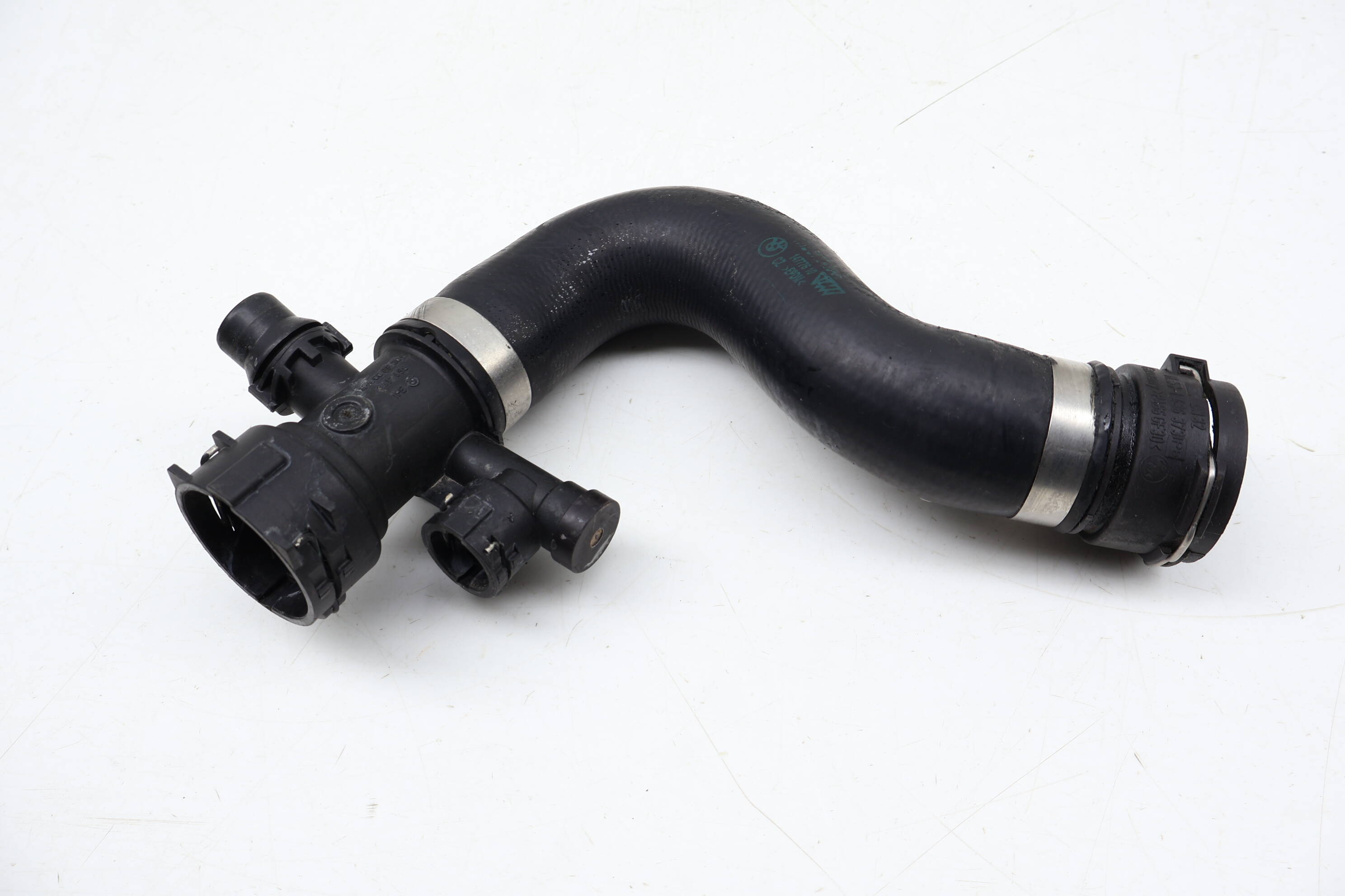 Upper Radiator Hose / Pipe 17123415433