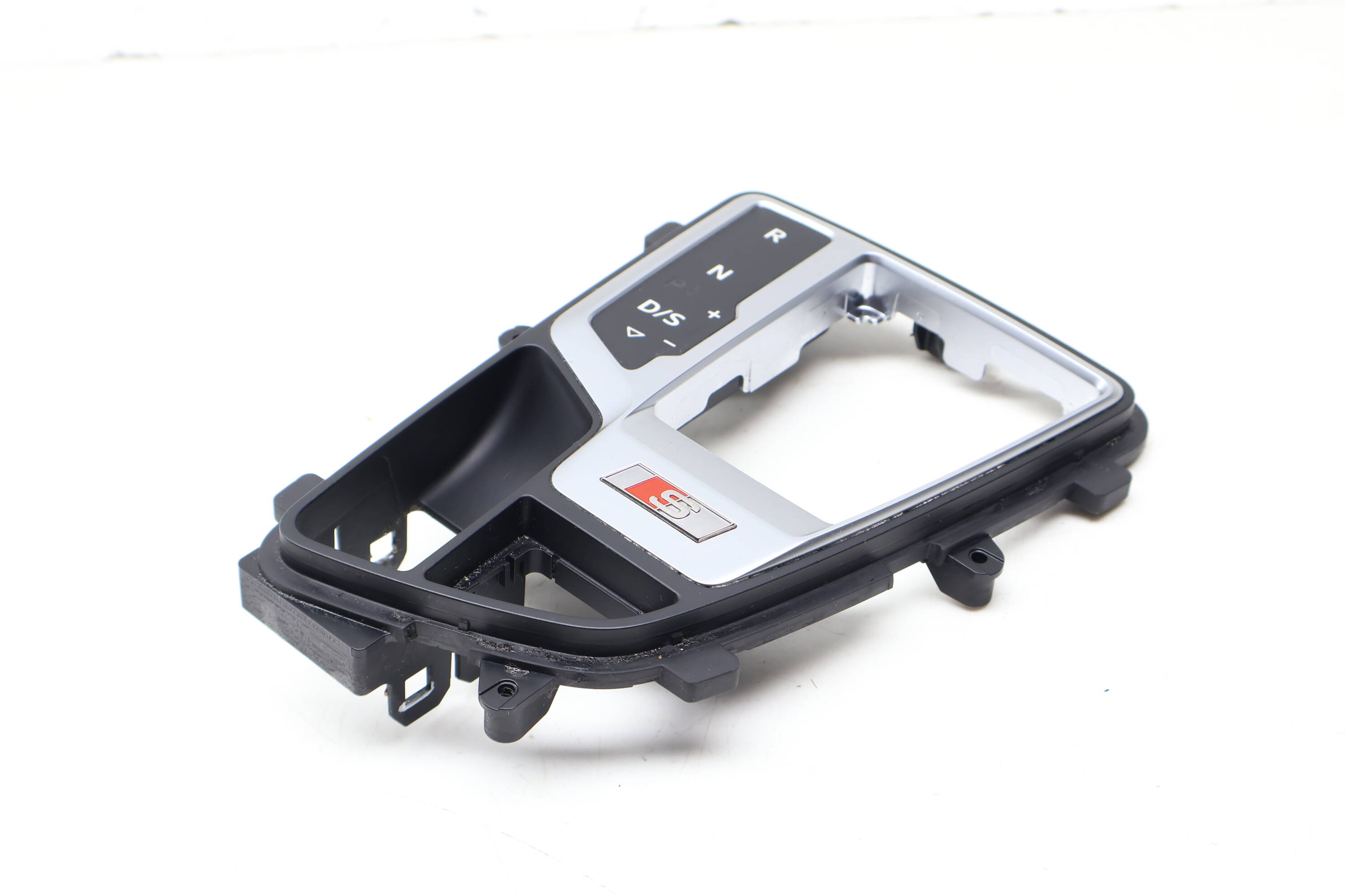 Automatic Shift Selector Cover / Circuit Board 8W1713111B