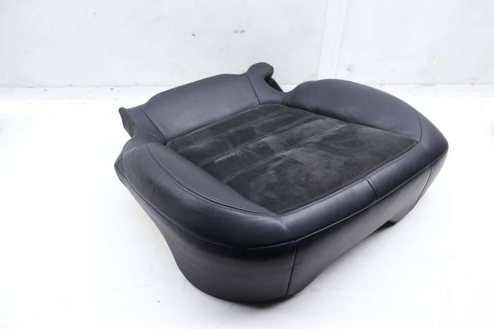 Lower Seat Bottom Cushion (Alcantara) 95852241000 main product photo