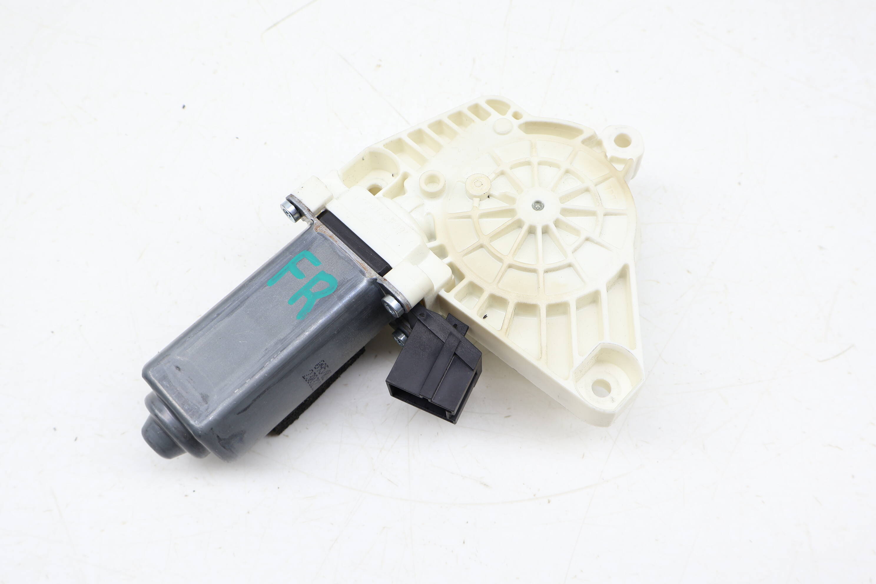 Window Lifter Motor 2218202842