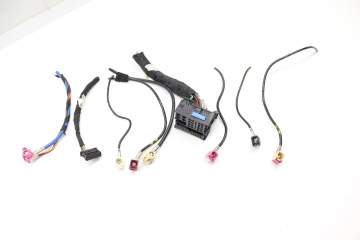 Radio / Nav Receiver Headunit Wiring Connector / Pigtail