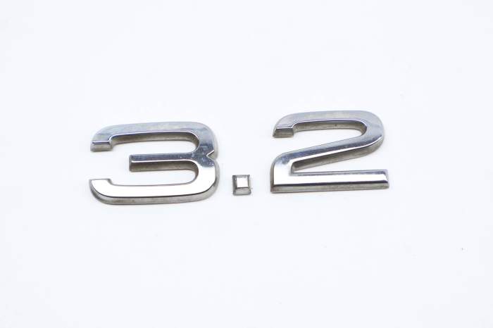 Emblem / Badge (3.2) 8R0853743 main product photo