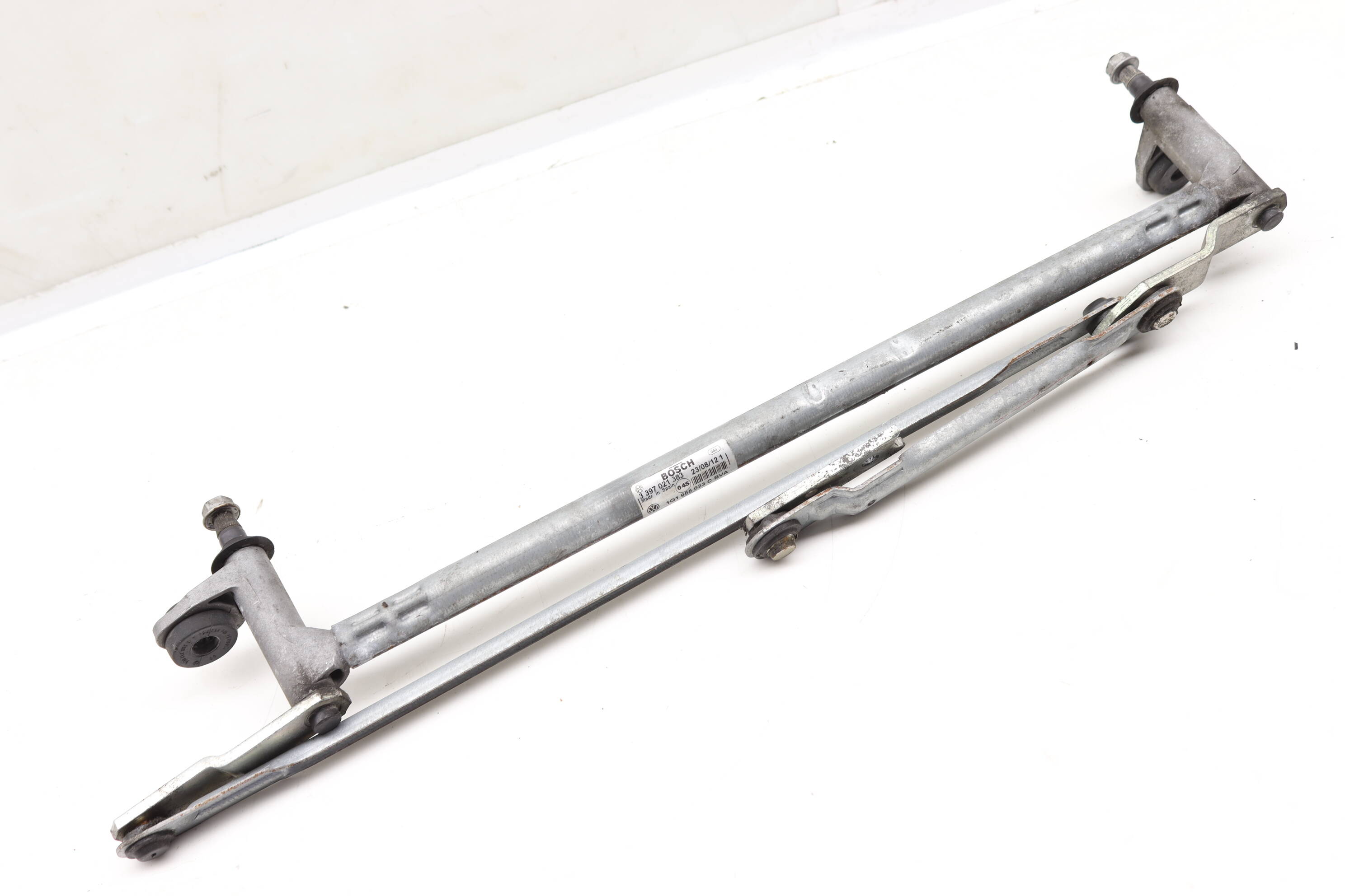 Windshield Wiper Transmission / Bracket 1Q1955023C