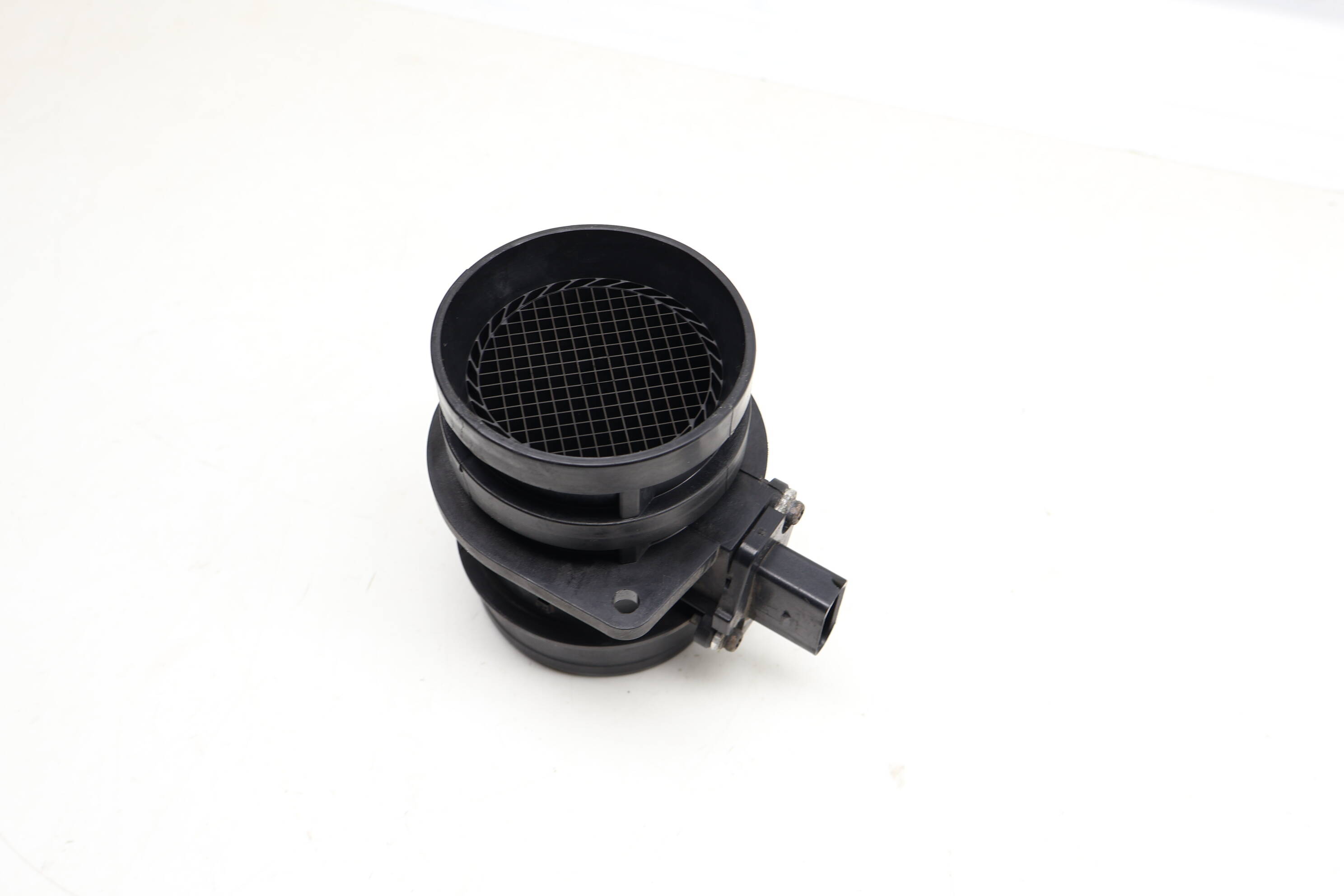 Mass Air Flow Sensor / Maf 06J906461B