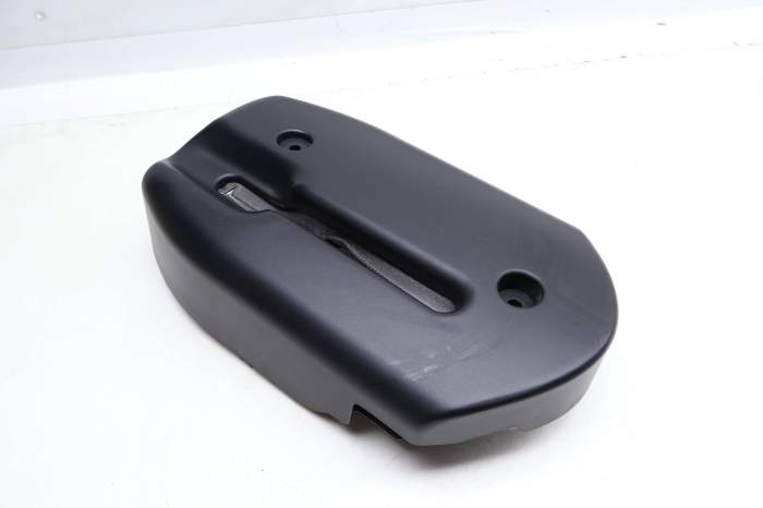 Lower Steering Column Trim / Cover 32303405269 main product photo