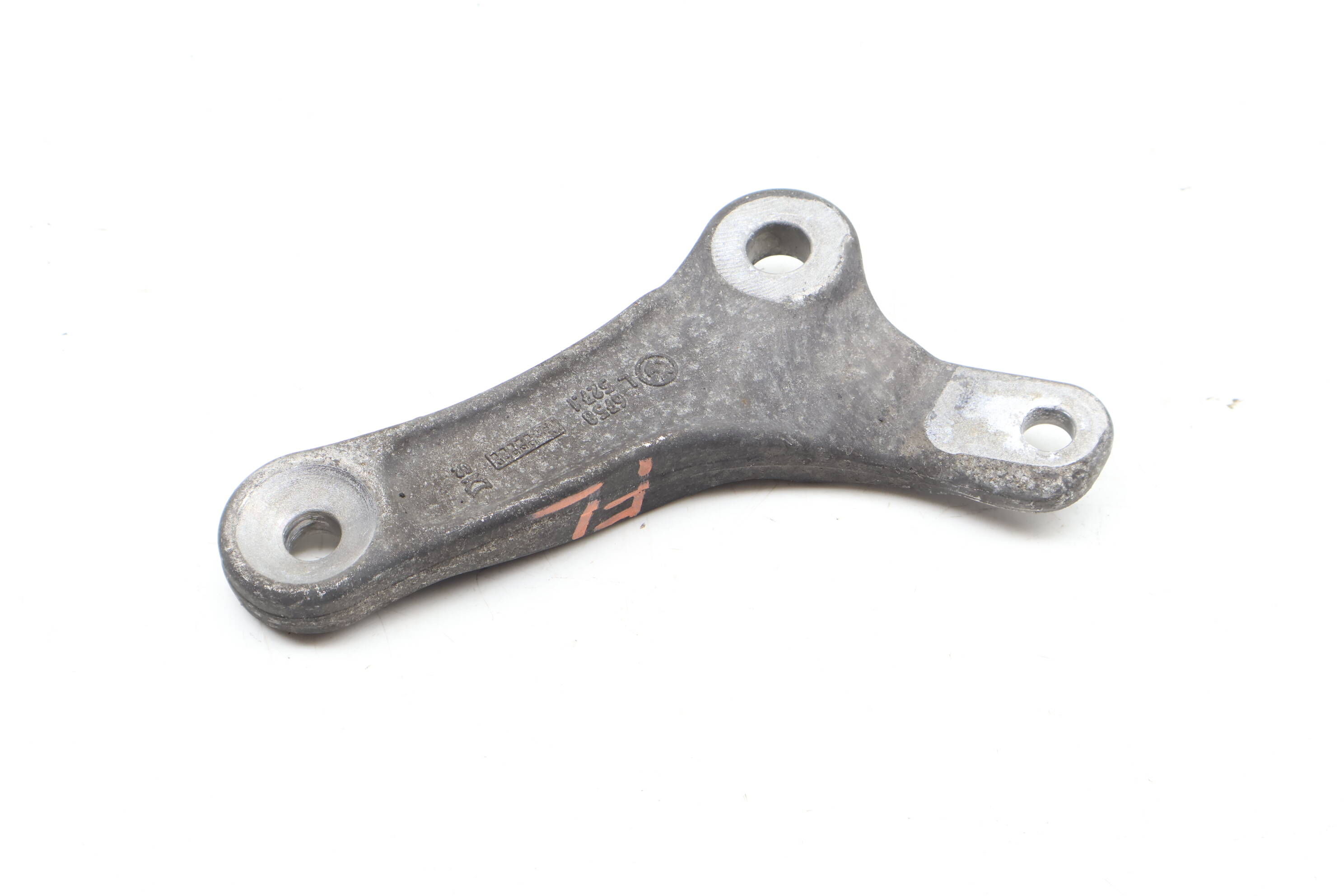 Stabilizer / Sway Bar Support Bracket 31356758527