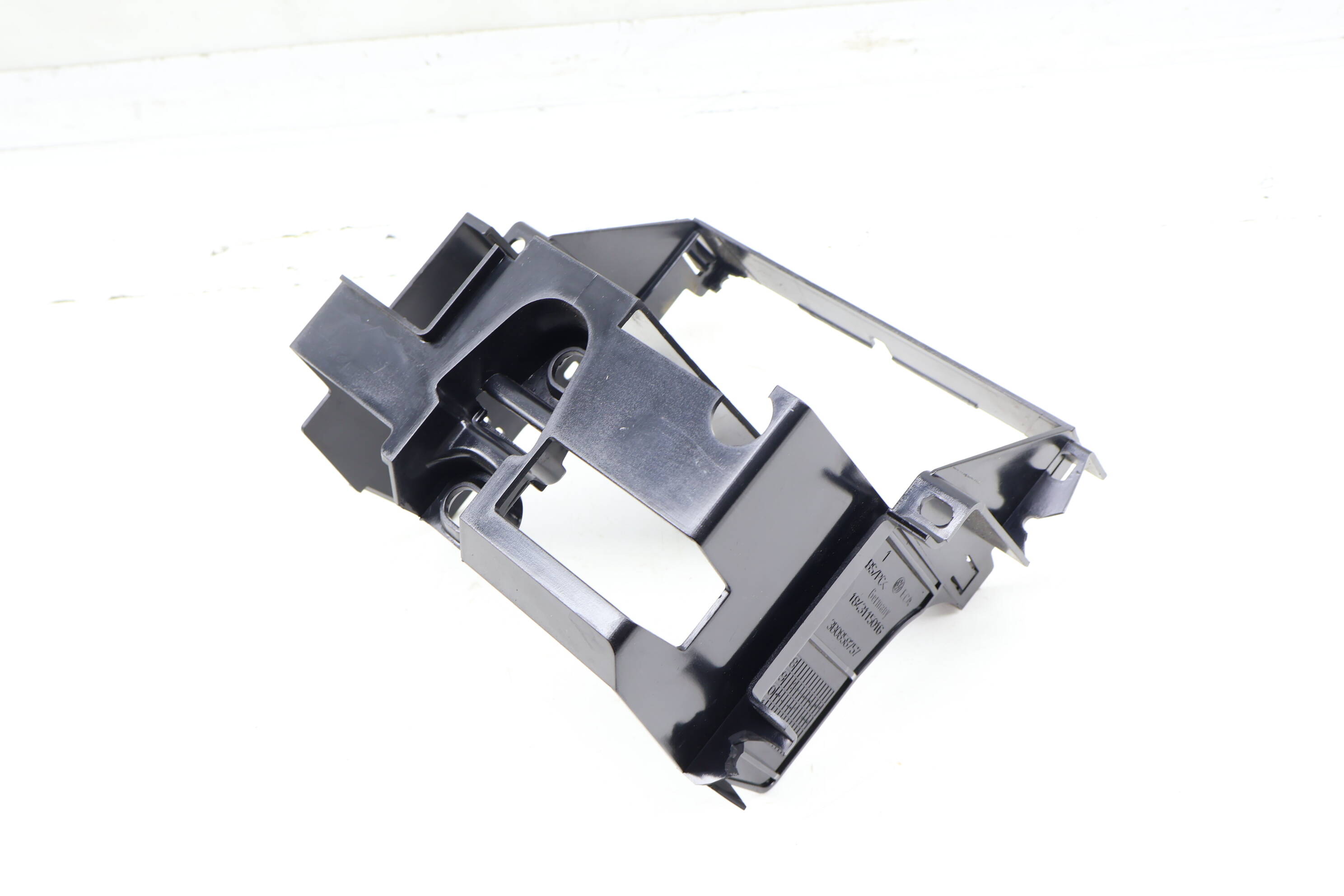 Stereo Radio / Climate Control Mounting Bracket 3B0858757