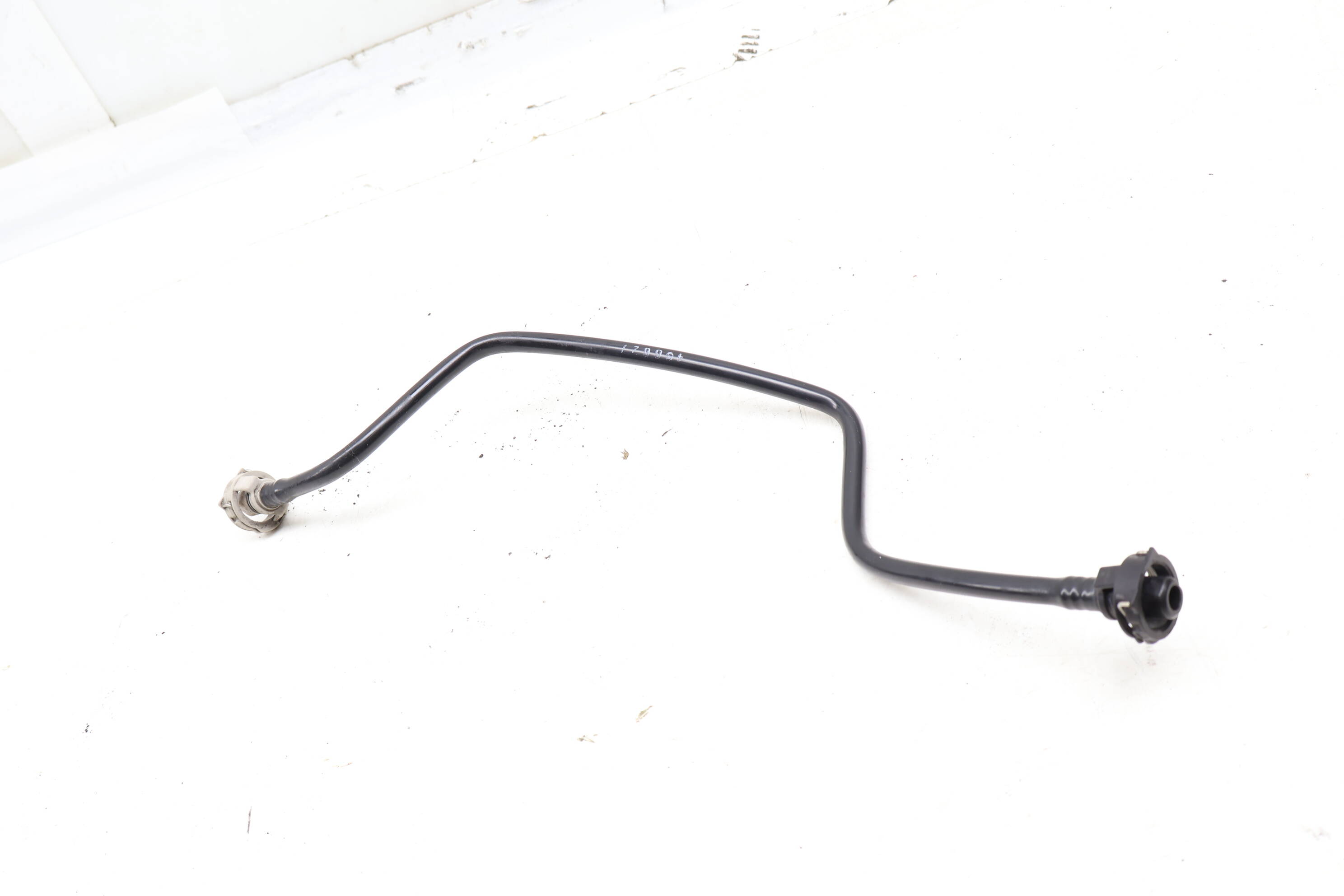 Coolant Reservoir Hose / Line 8R0121081AQ