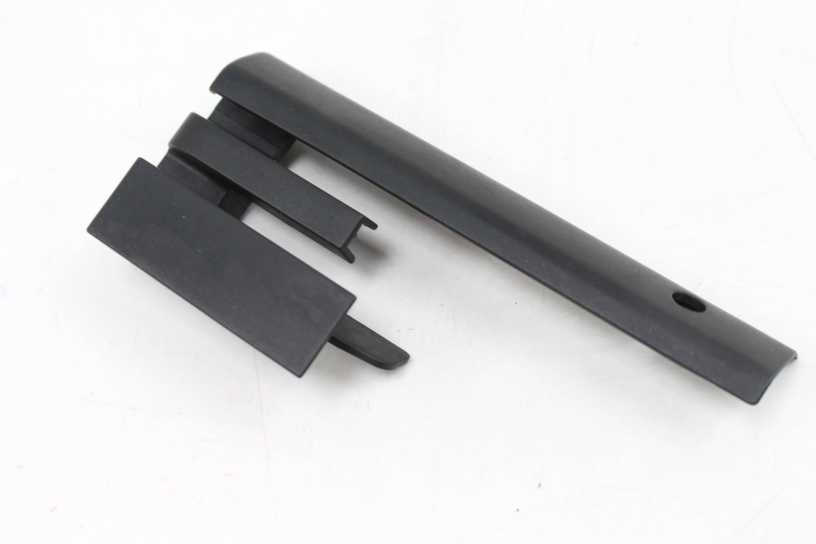 Inner Seat Rail Cover 4E0881348A