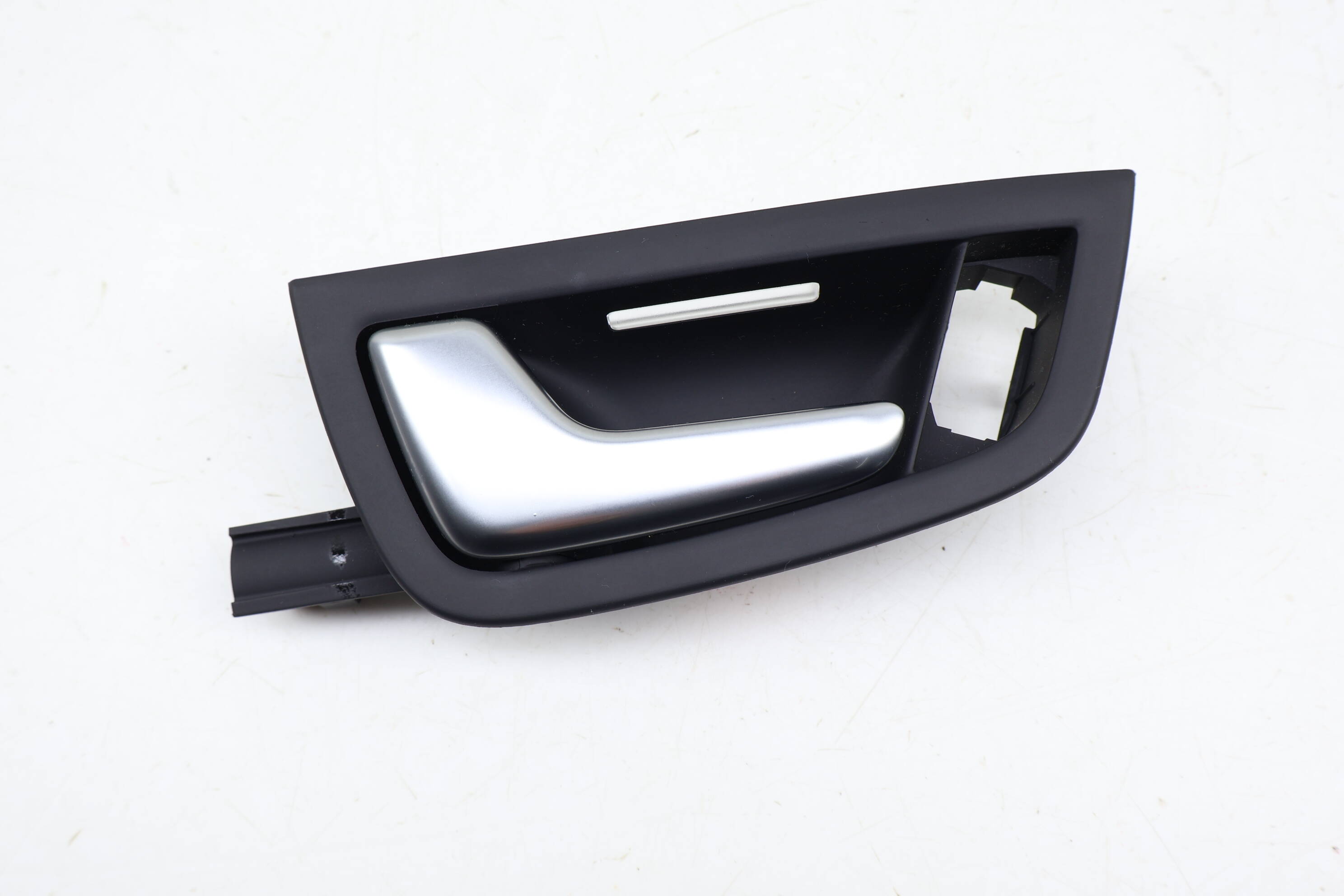 Interior Door Release / Handle 4E0839019