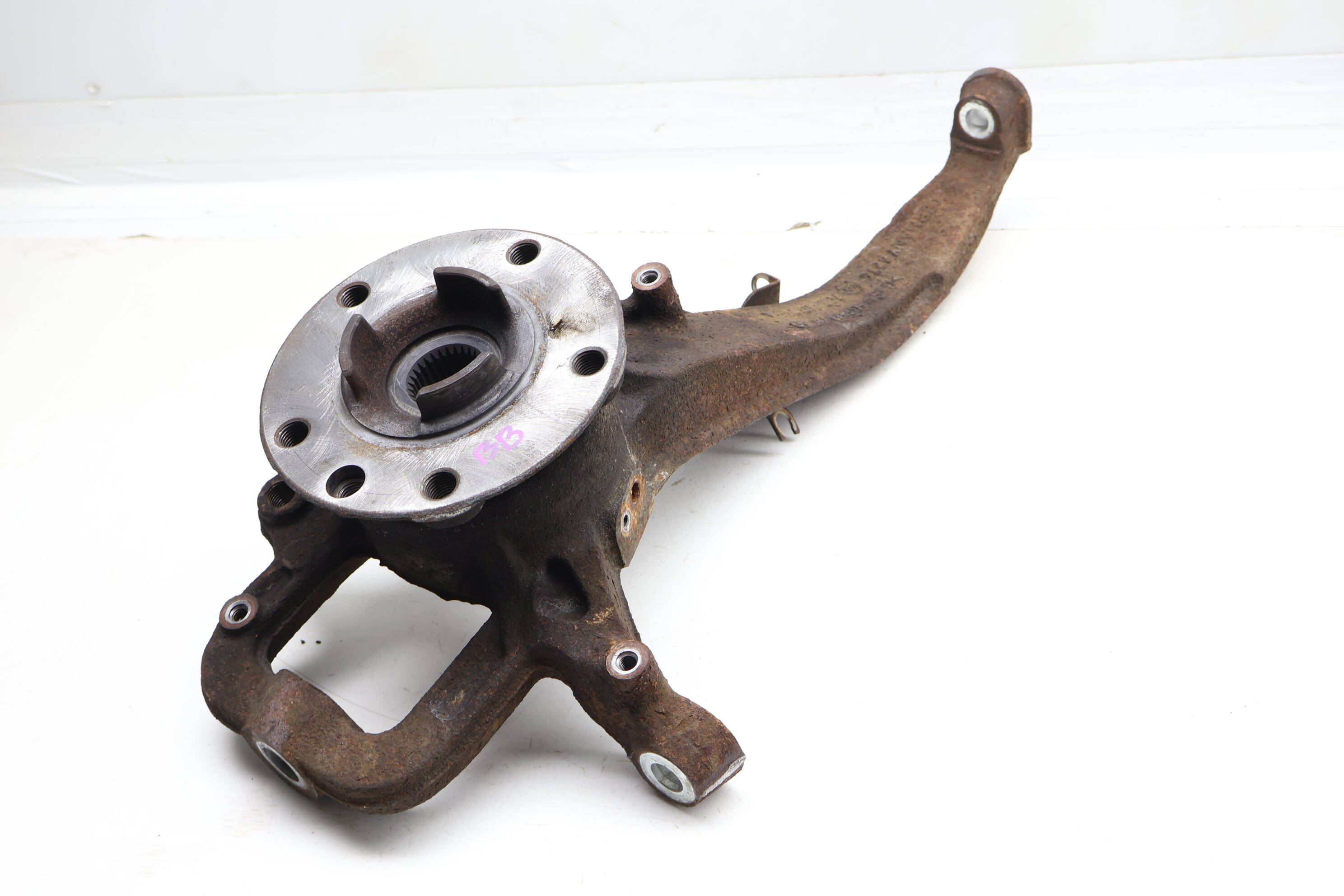 Spindle Knuckle W/ Wheel Bearing 7P6407245A