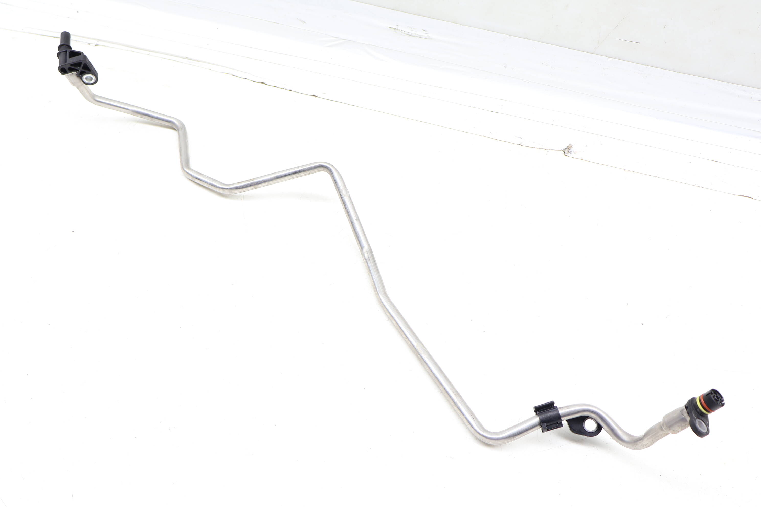 Vacuum Hose / Line 05E131051E