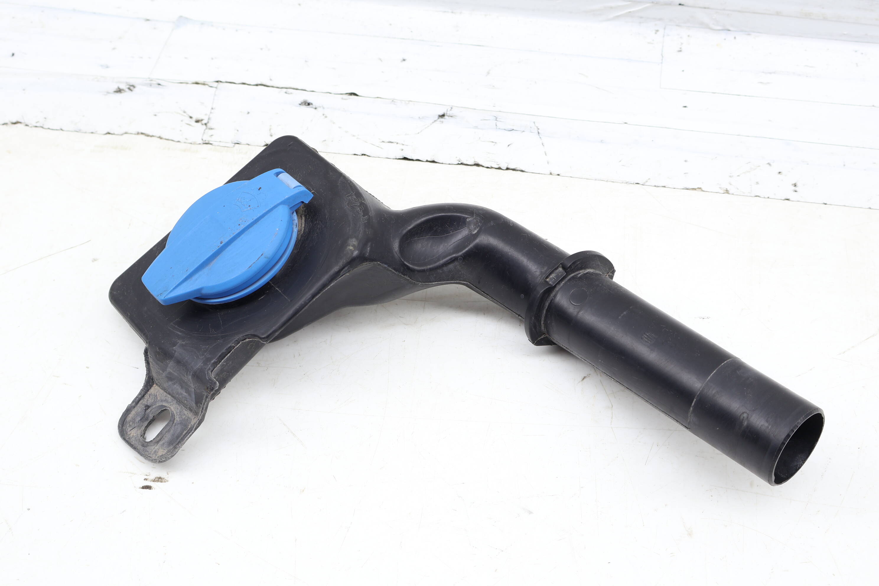 Windshield Washer Reservoir Filler Tube / Neck 4M0955463