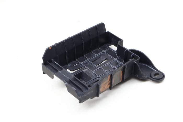 Lane Change Assist Control Module Bracket 3QF907455 main product photo