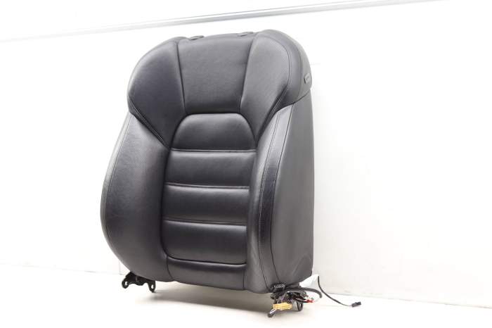 Upper Backrest Seat Cushion Assembly (Leather) 95B881805E main product photo