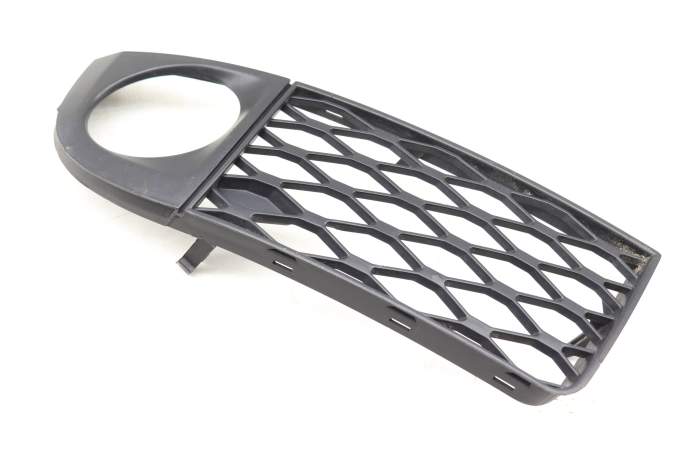 Lower Bumper / Fog Light Grille 4Z7807682 main product photo
