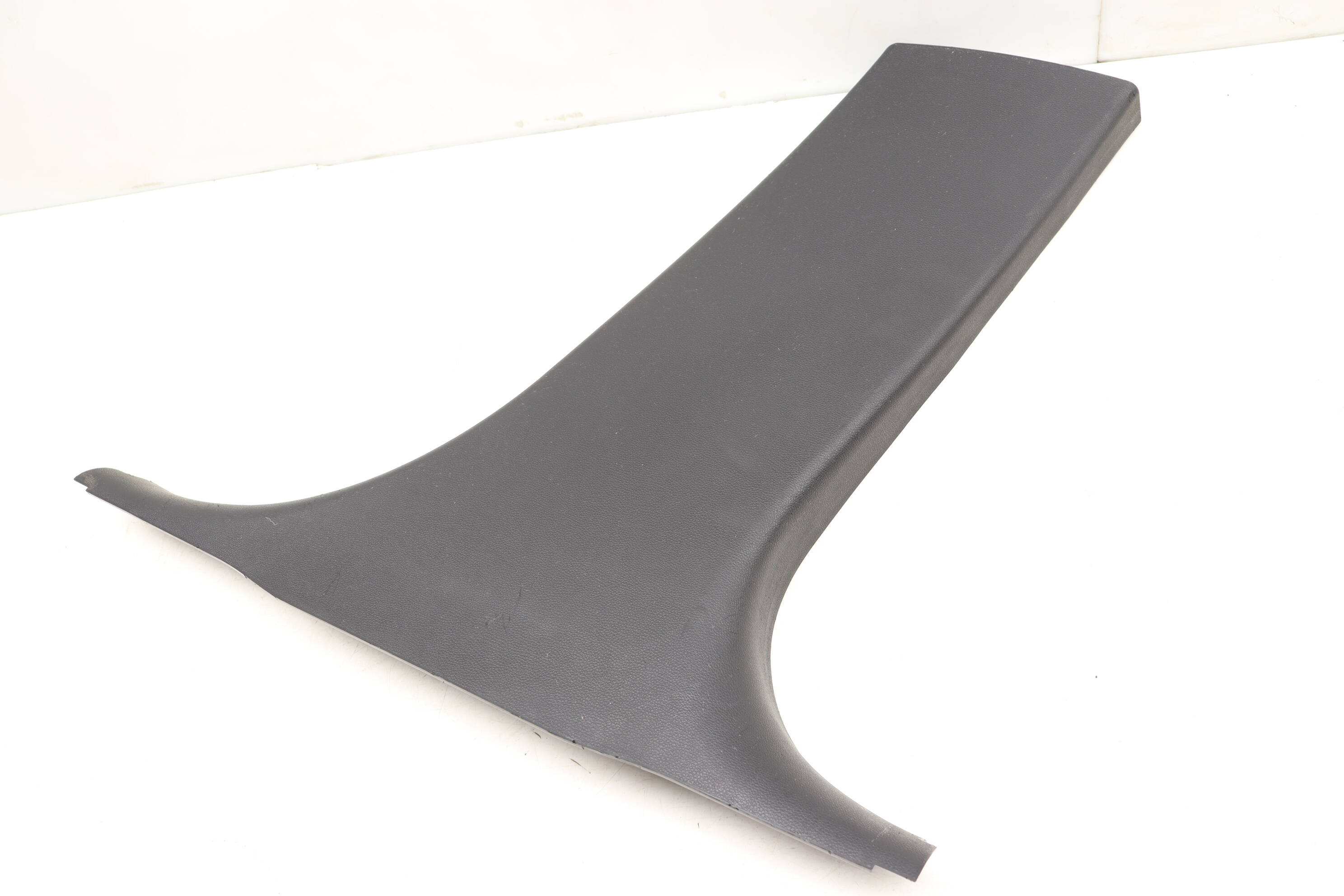 Lower B Pillar Trim / Panel 51437058338