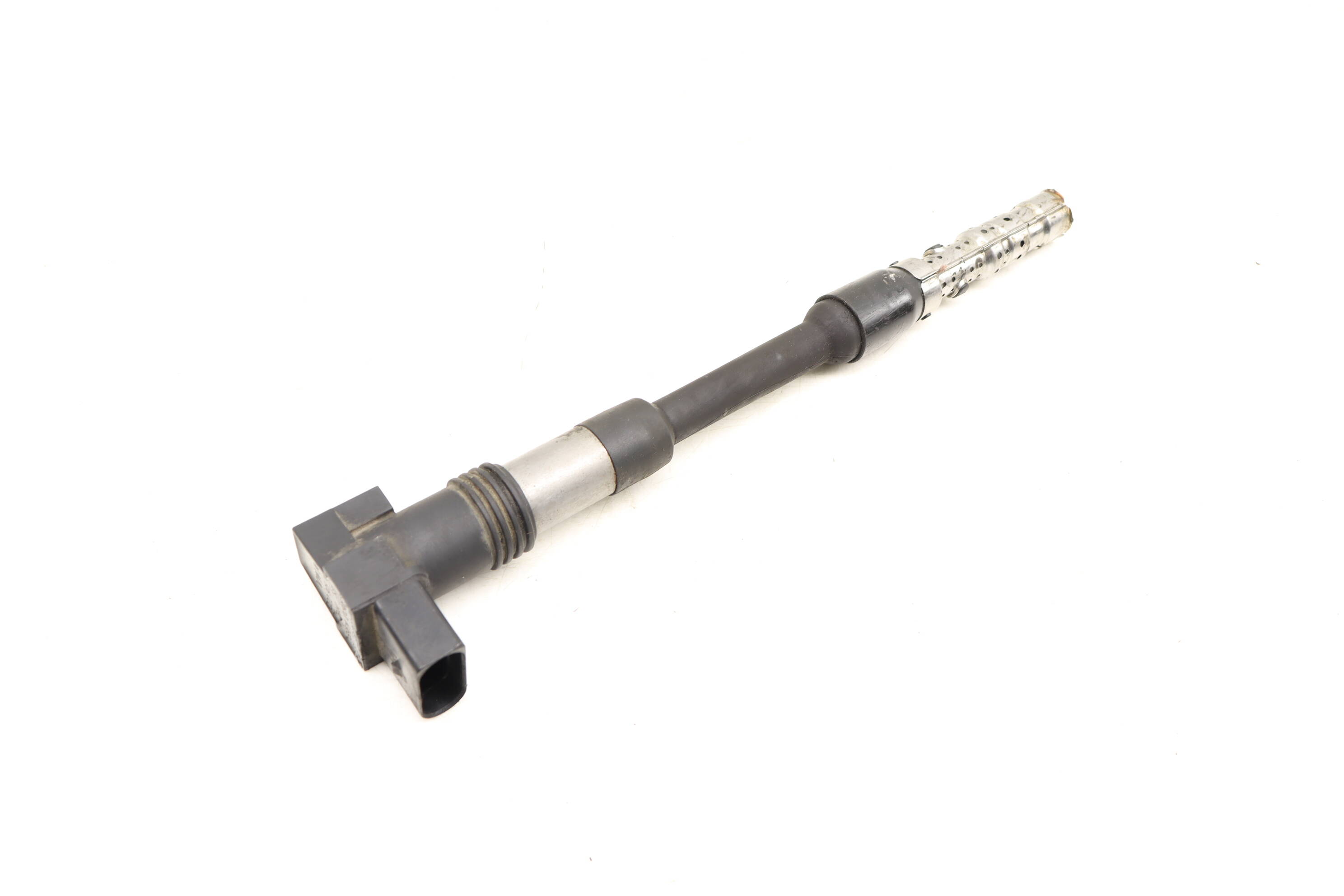 Ignition Coil Pack 022905100F