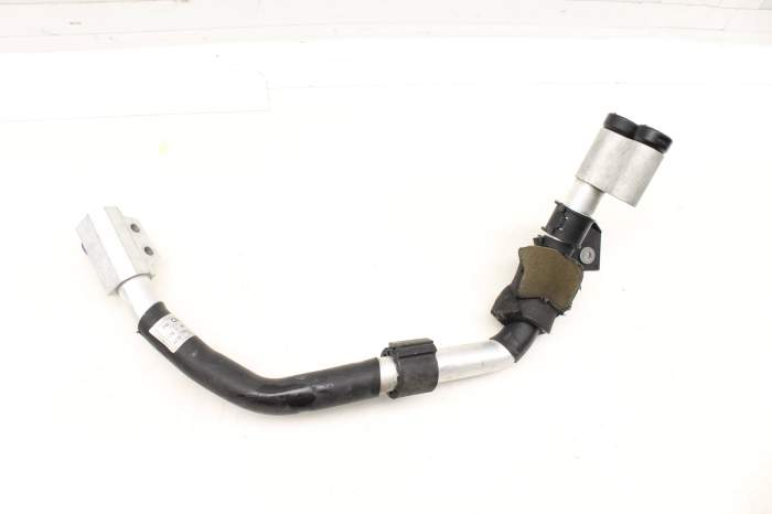 Ac Hose / Line / Pipe 8R1260712A main product photo