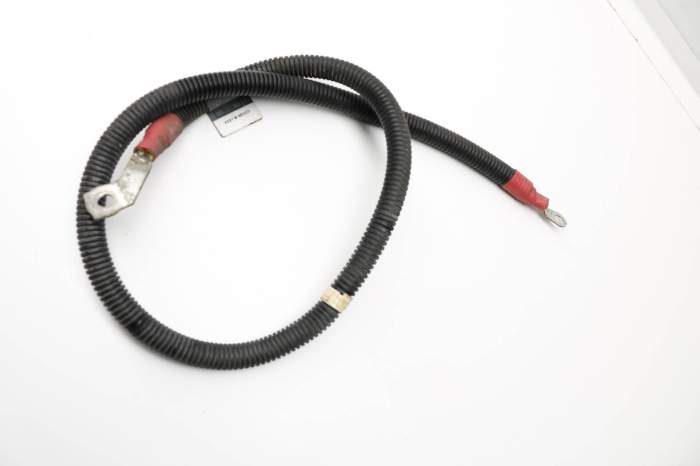 Positive (+) Battery Cable 12421439740 main product photo