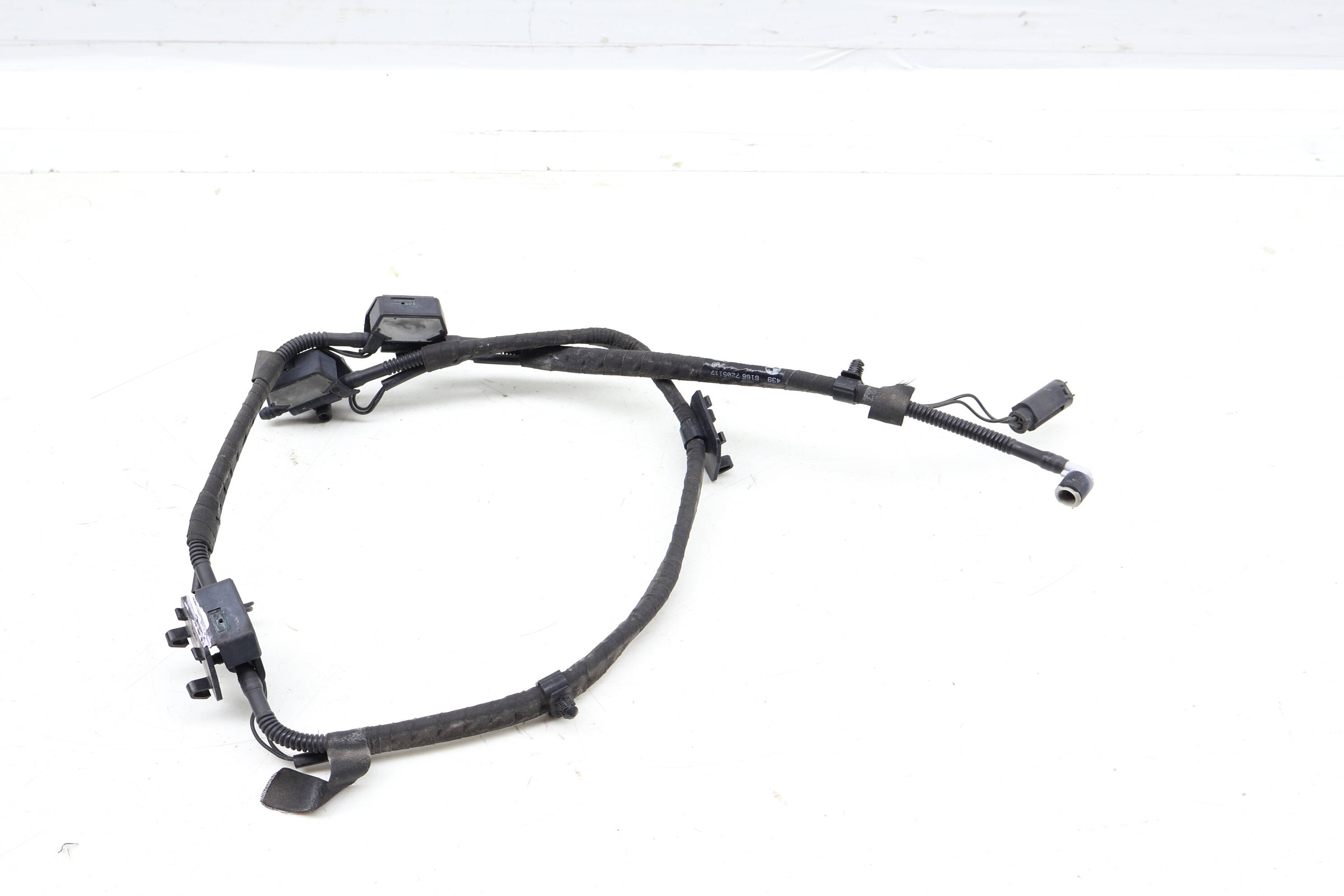 Windshield Washer Nozzle Array 61667205117