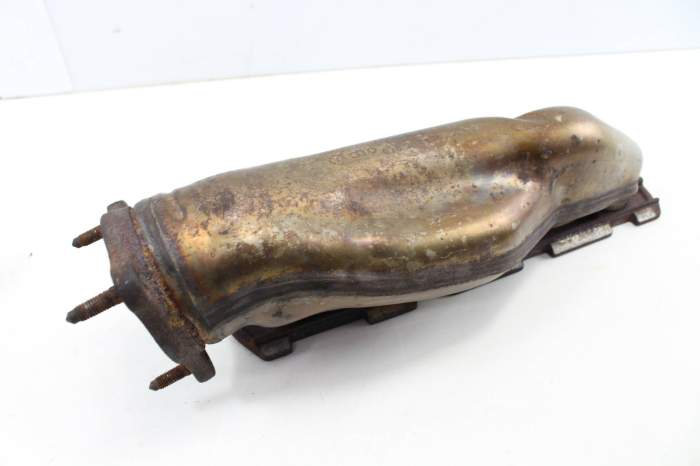 Exhaust Manifold 079253034AK main product photo