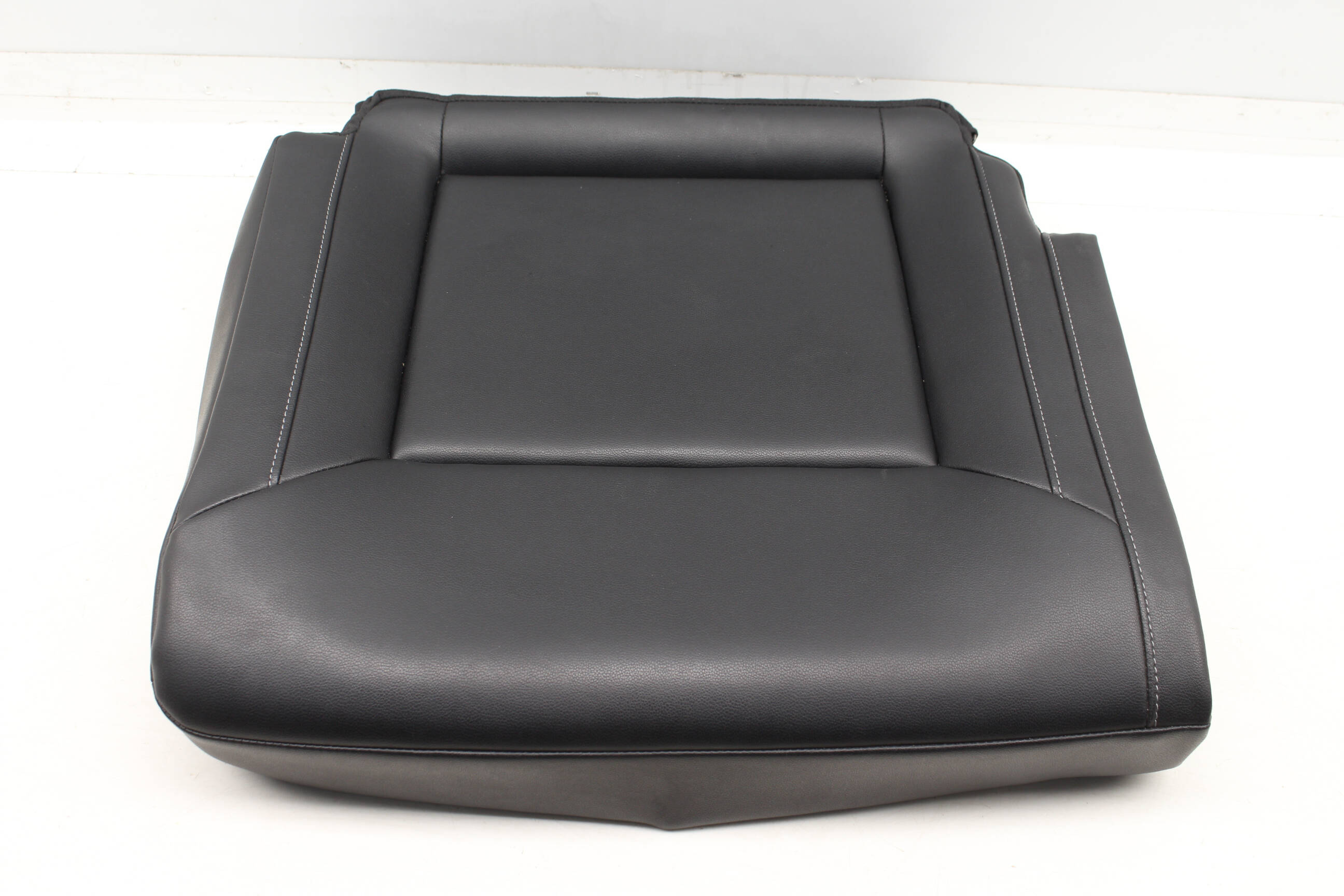 3Rd Row Seat Lower Bottom Cushion 3CN888406E