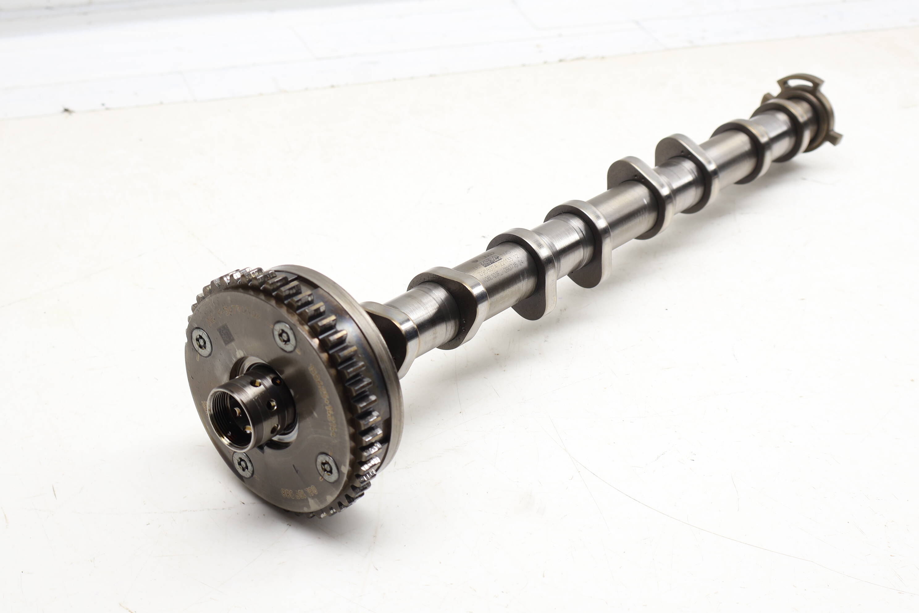 Intake Cam / Camshaft (Inlet) 06L109021H