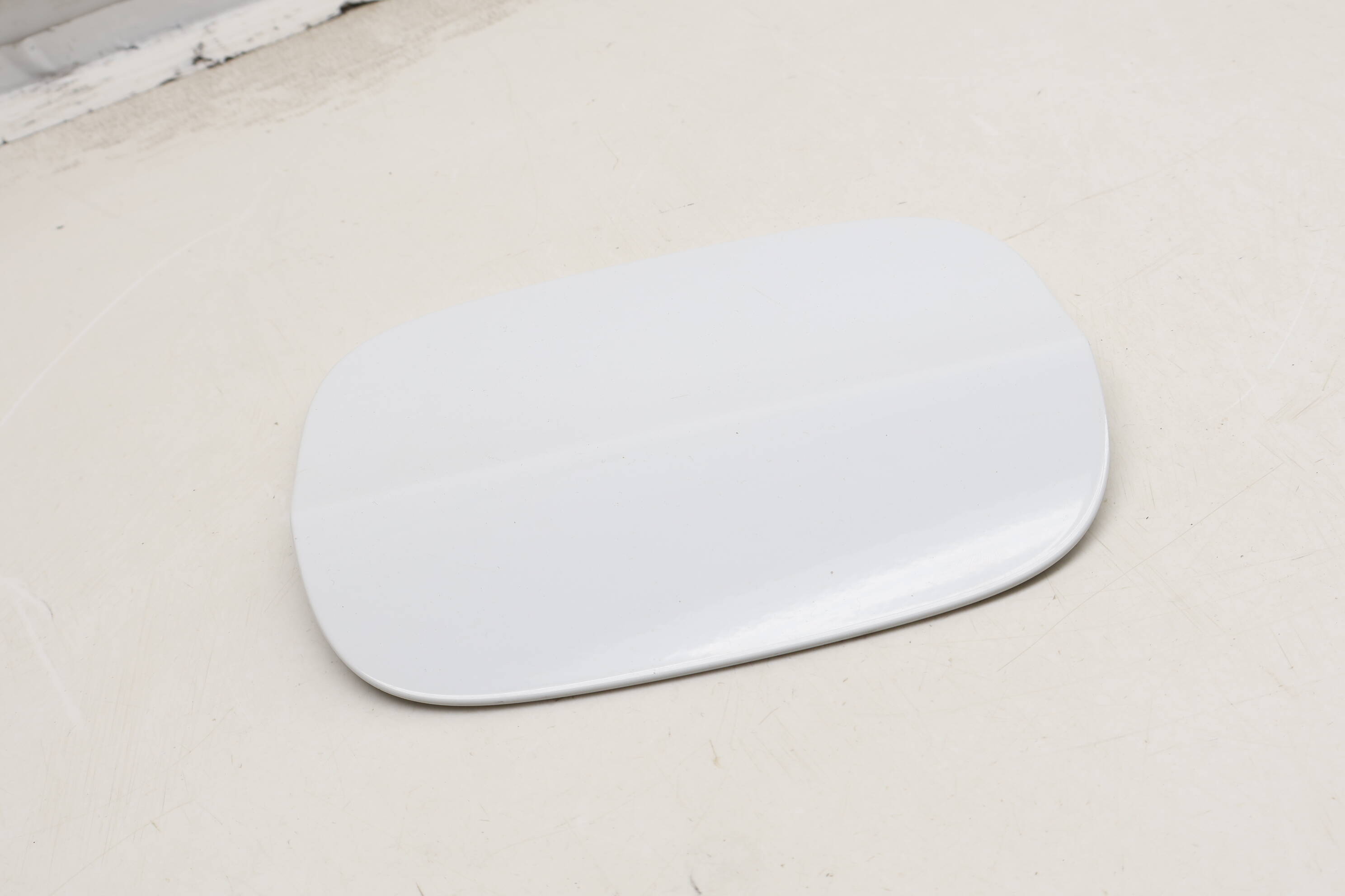 Gas / Fuel Filler Door 8R0809907B