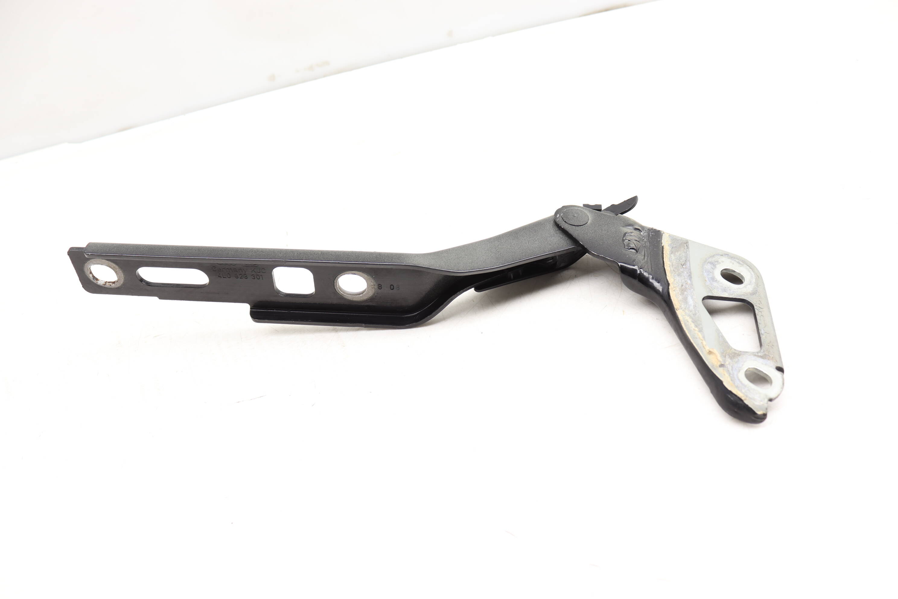 Hood Hinge 4L0823301