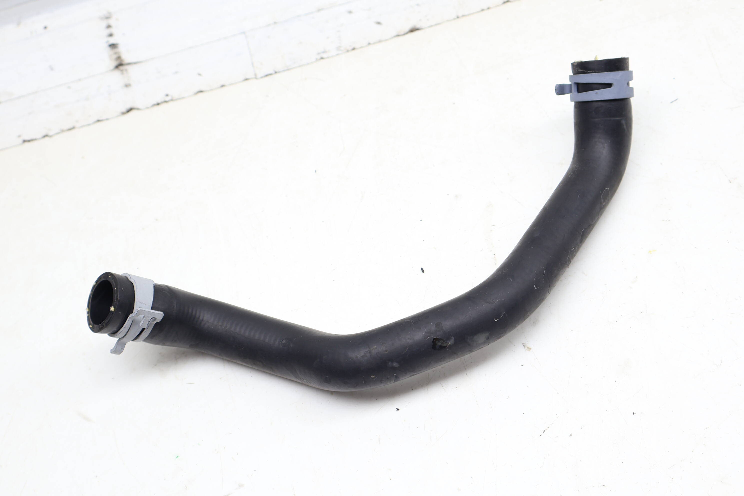 Coolant Hose / Line 5WA122157AC