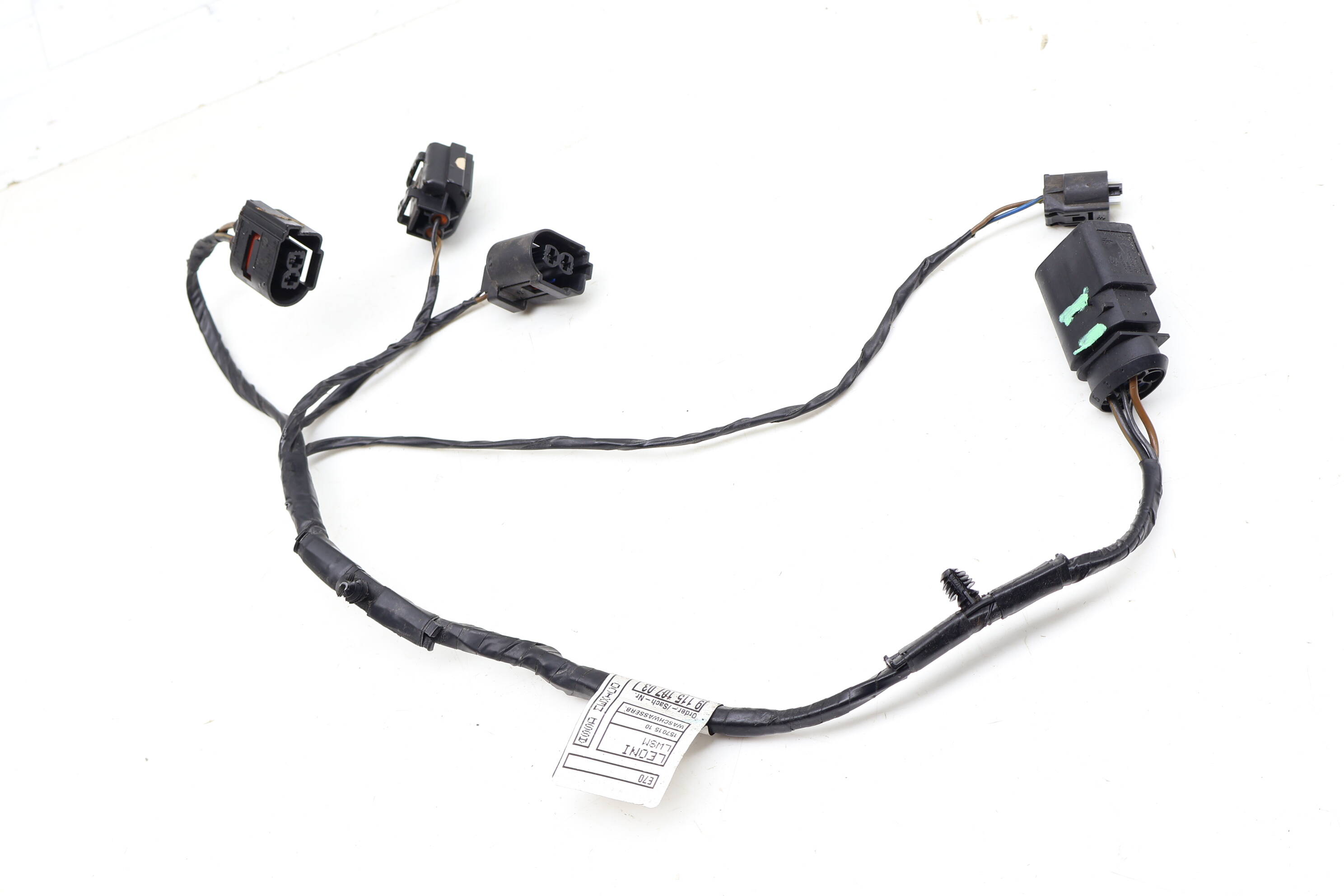 Windshield Washer Reservoir Wiring Harness 61129115107