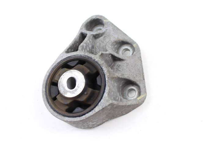 Differential Mount Bracket 8E0599125L main product photo