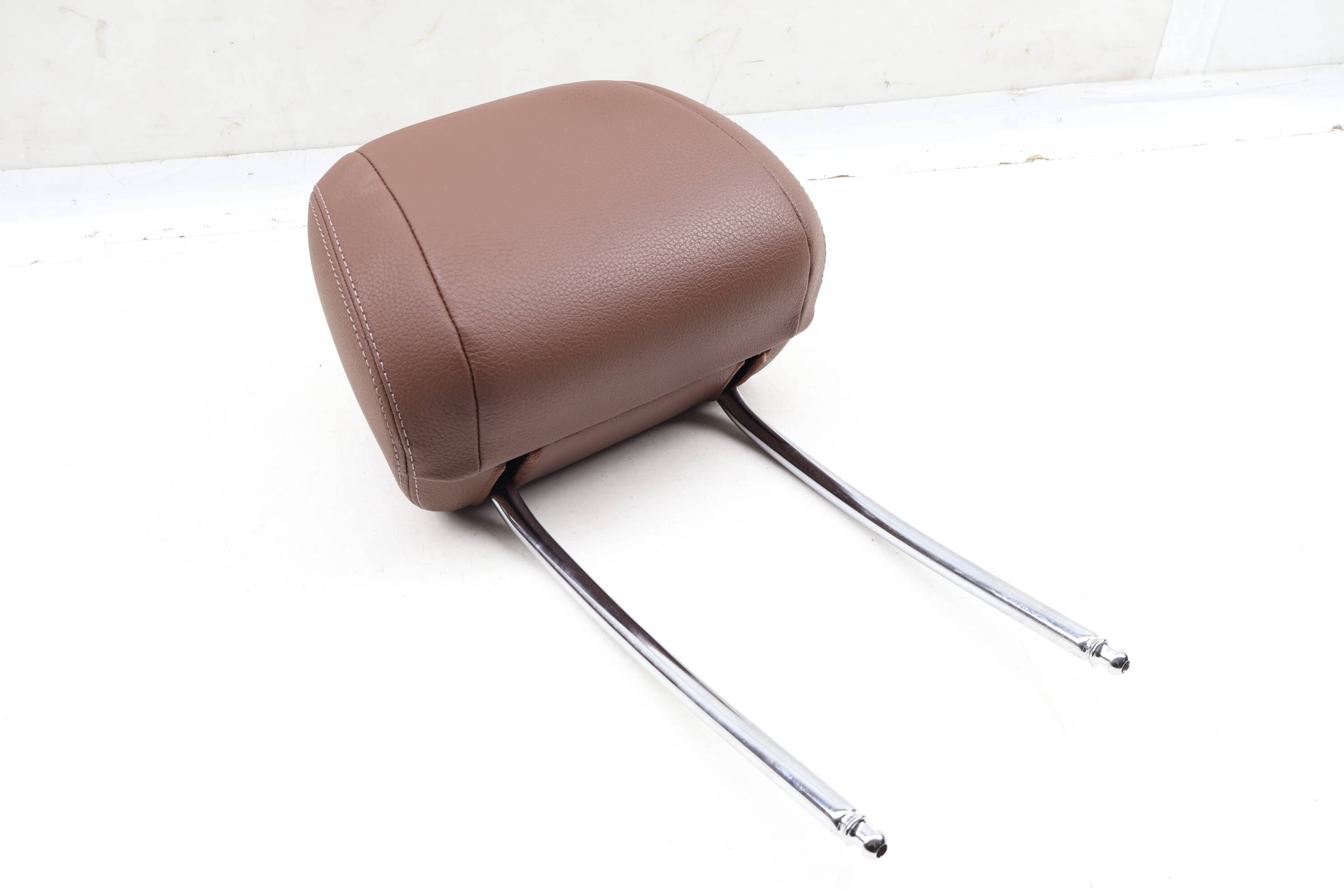 Headrest / Head Rest 52107386561