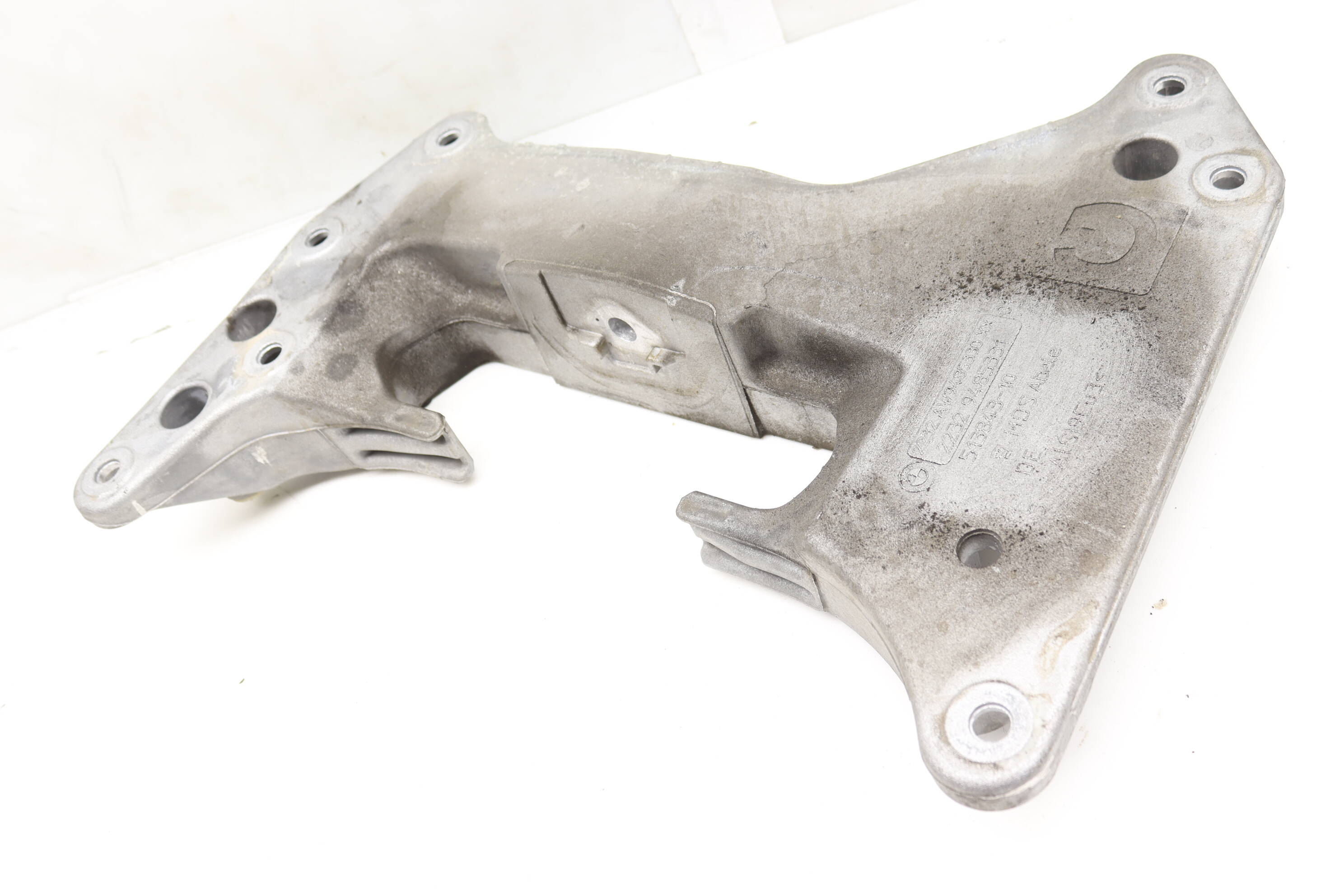 Transmission Mount Bracket / Crossmember 22319485331