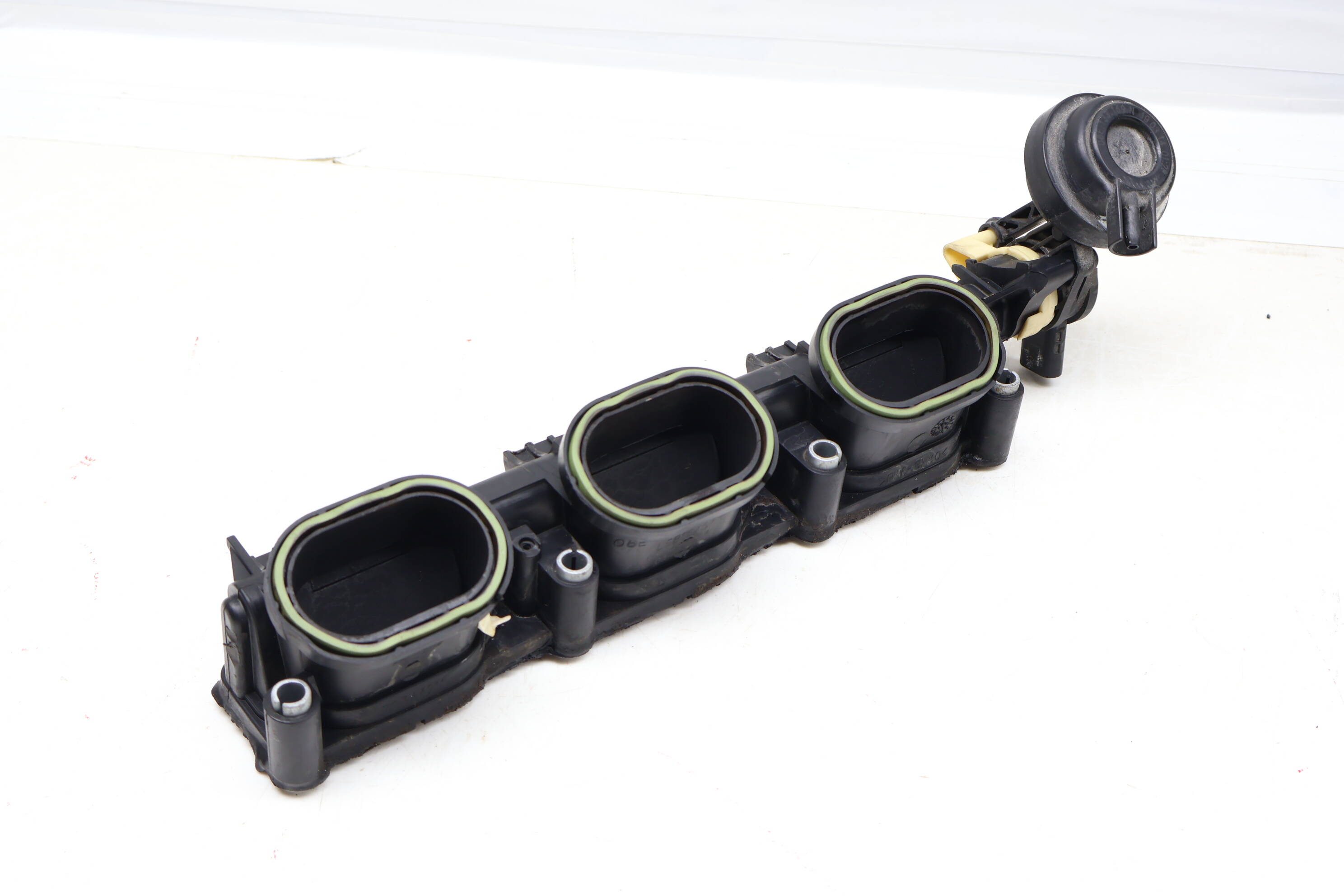 Lower Intake Manifold Air Distribution Housing 06E133110AR