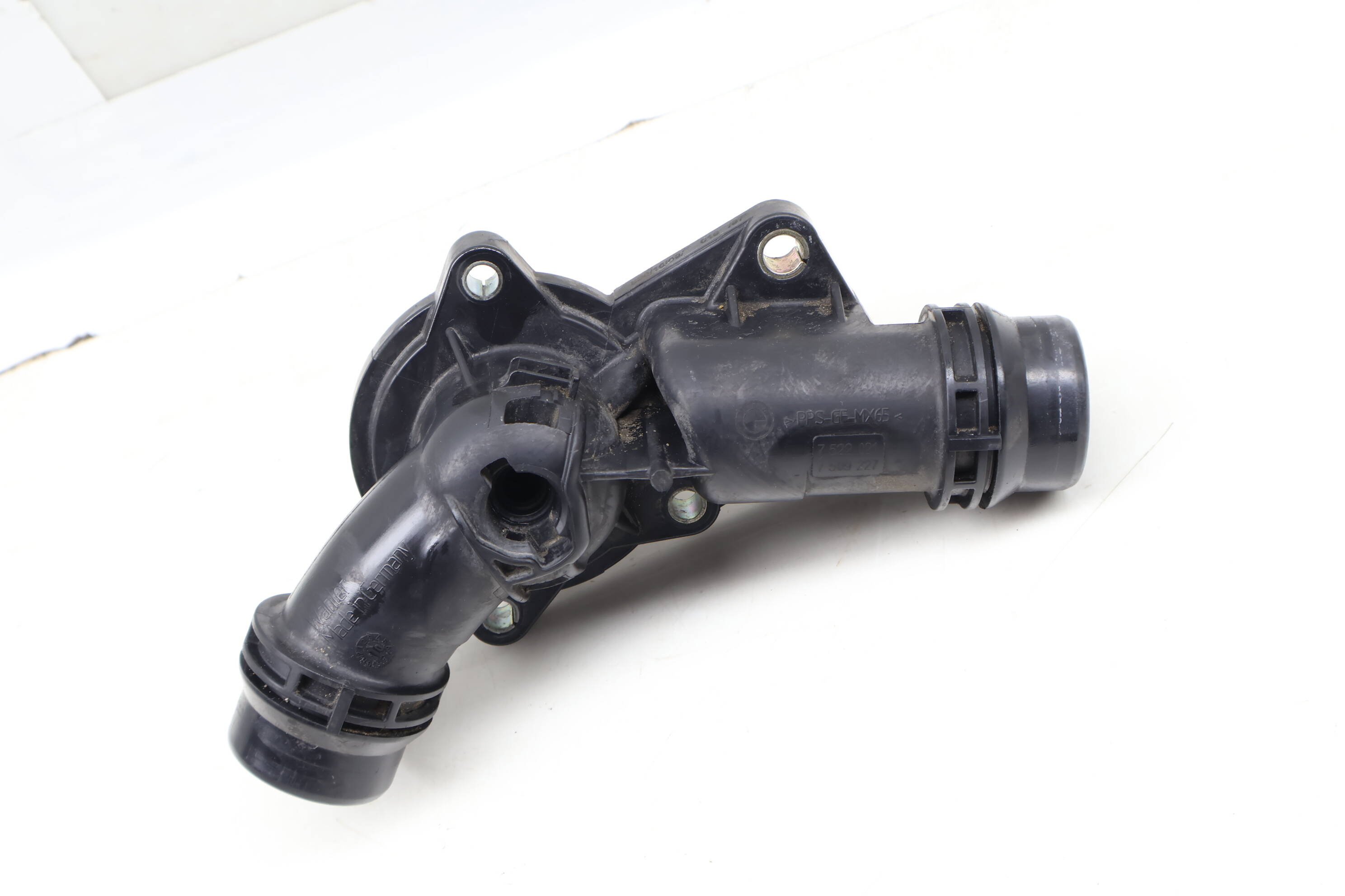 Thermostat W/ Housing 11537509227