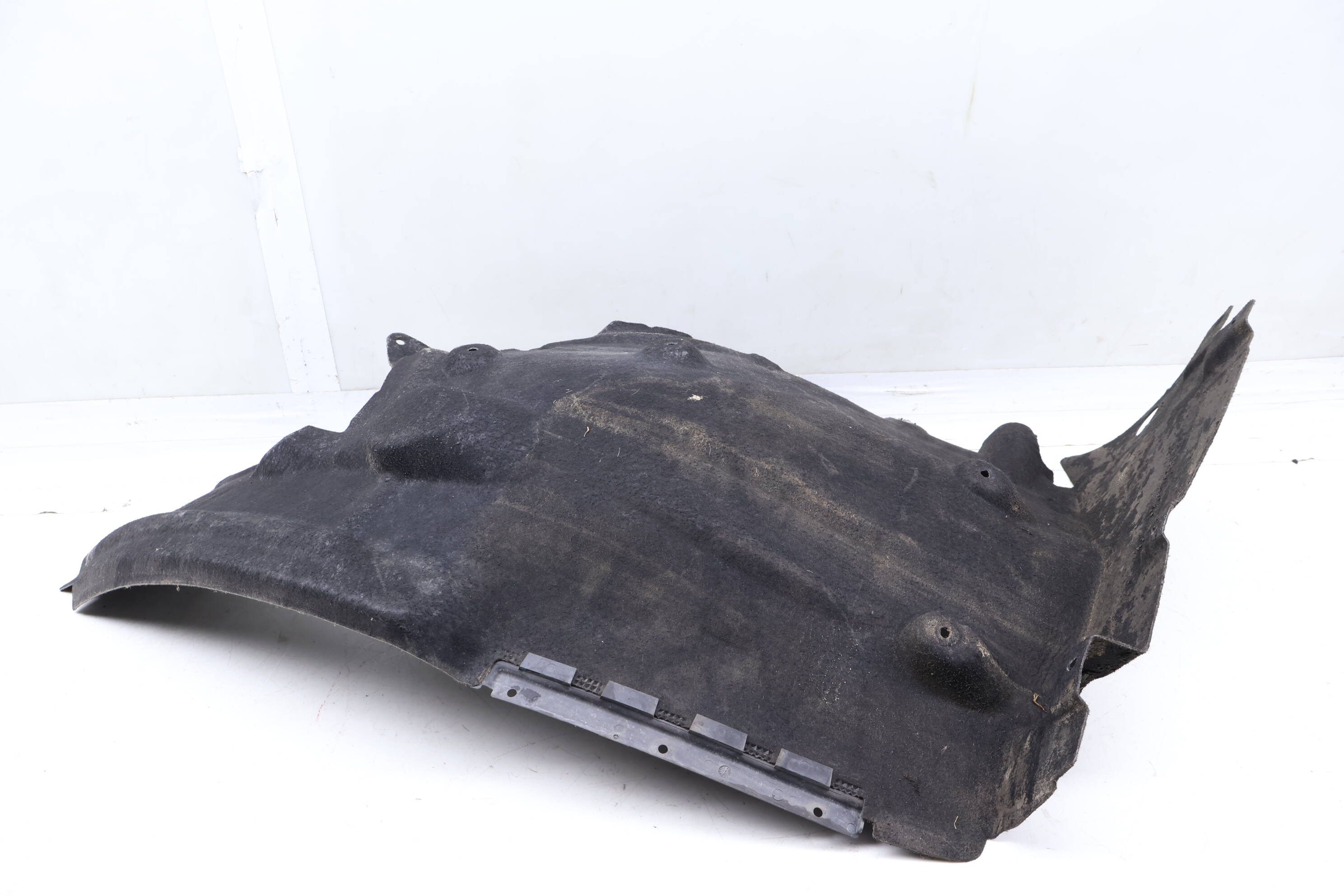 Fender Liner / Wheel Housing Cover (Rear) 51717185159