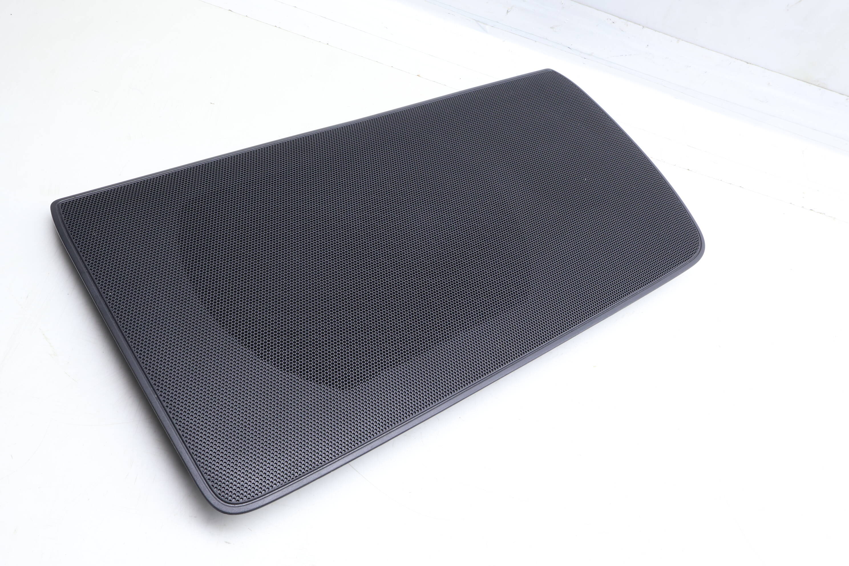 Deck Speaker Grille / Cover 4G5035405