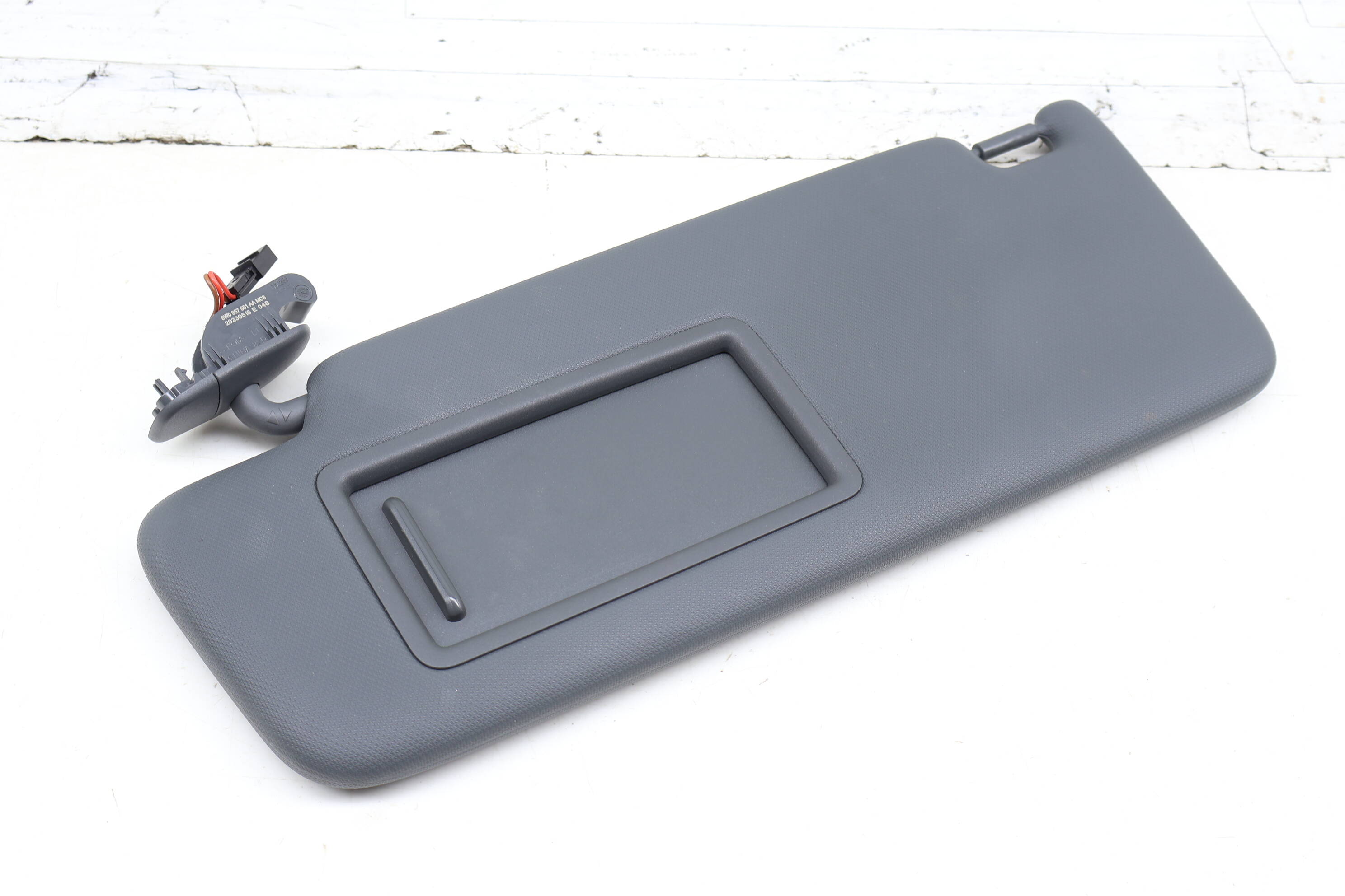 Sun Visor / Mirror 8W0857551AA
