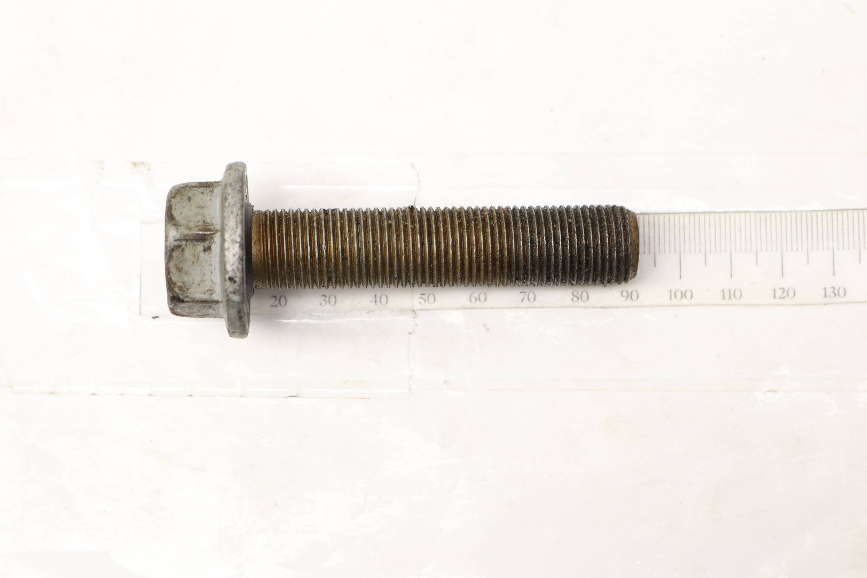 Crank Pulley / Harmonic Balancer Screw / Bolt WHT001760