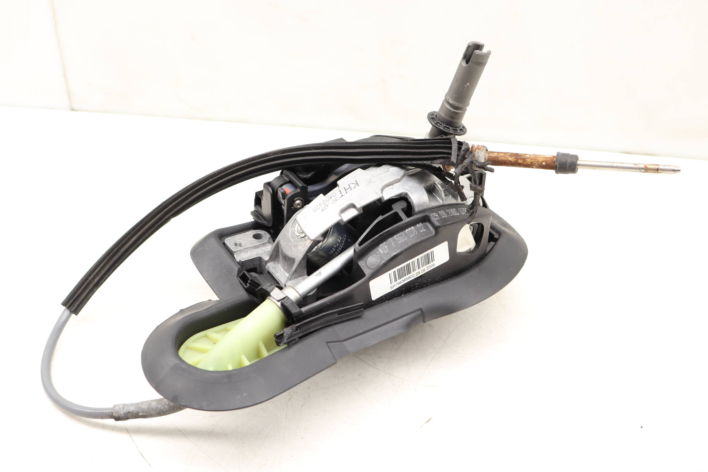 BMW Automatic Shift / Shifter Assembly W/ Linkage 25167563658