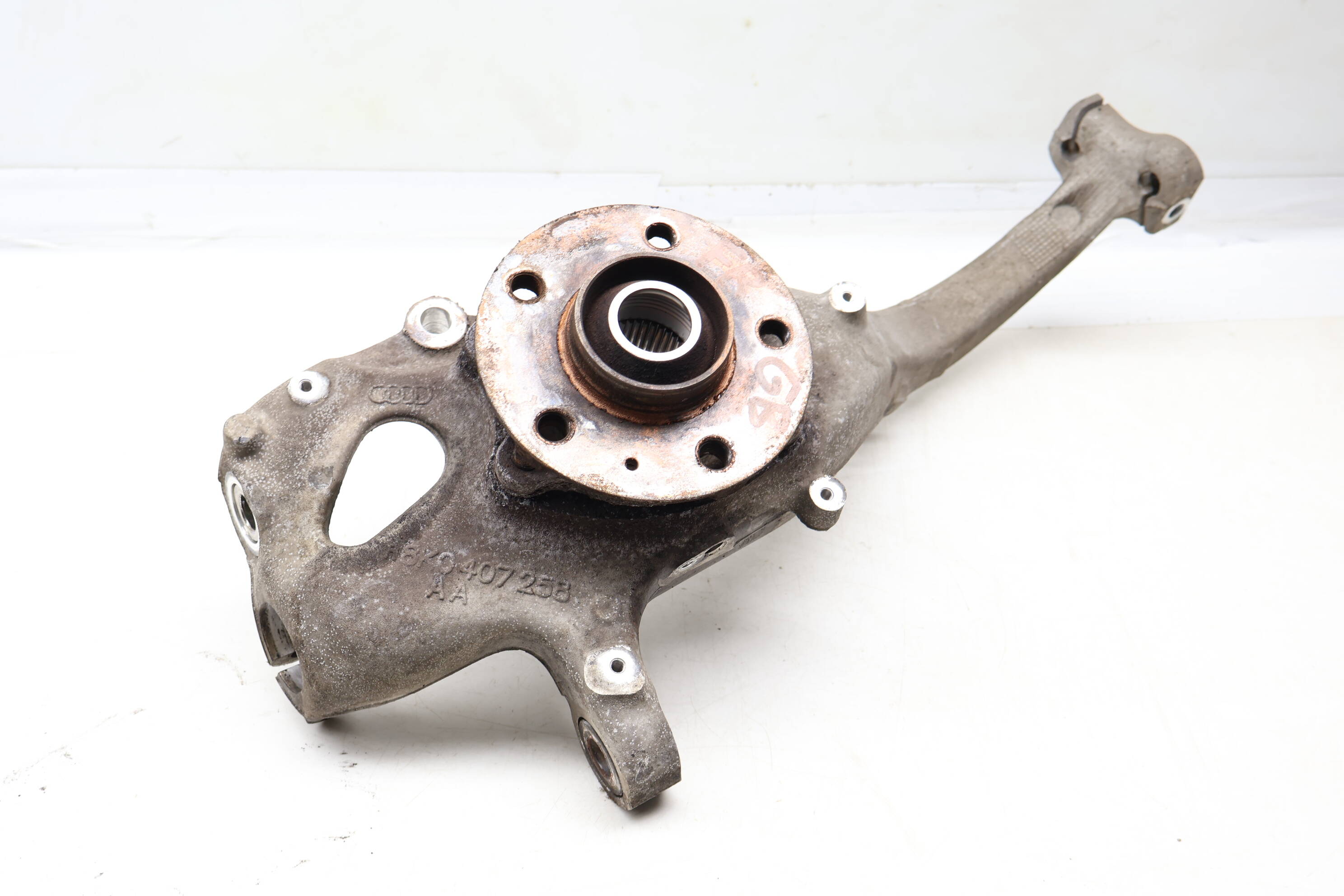Spindle Knuckle W/ Wheel Bearing 8K0407258AA