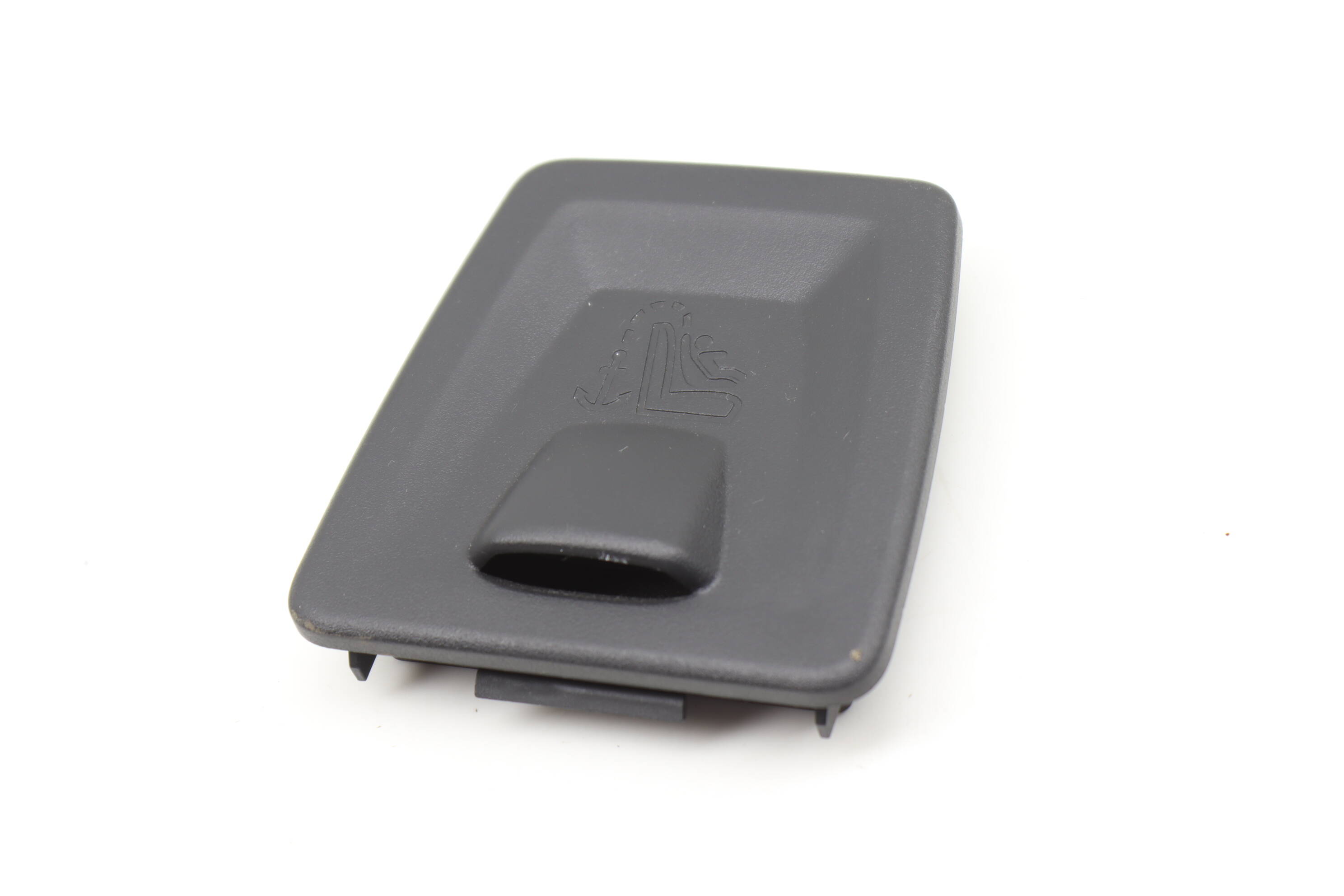 Child&#x20;Seat&#x20;Safety&#x20;Latch&#x20;Trim&#x20;&#x2F;&#x20;Cover&#x20;51467220982