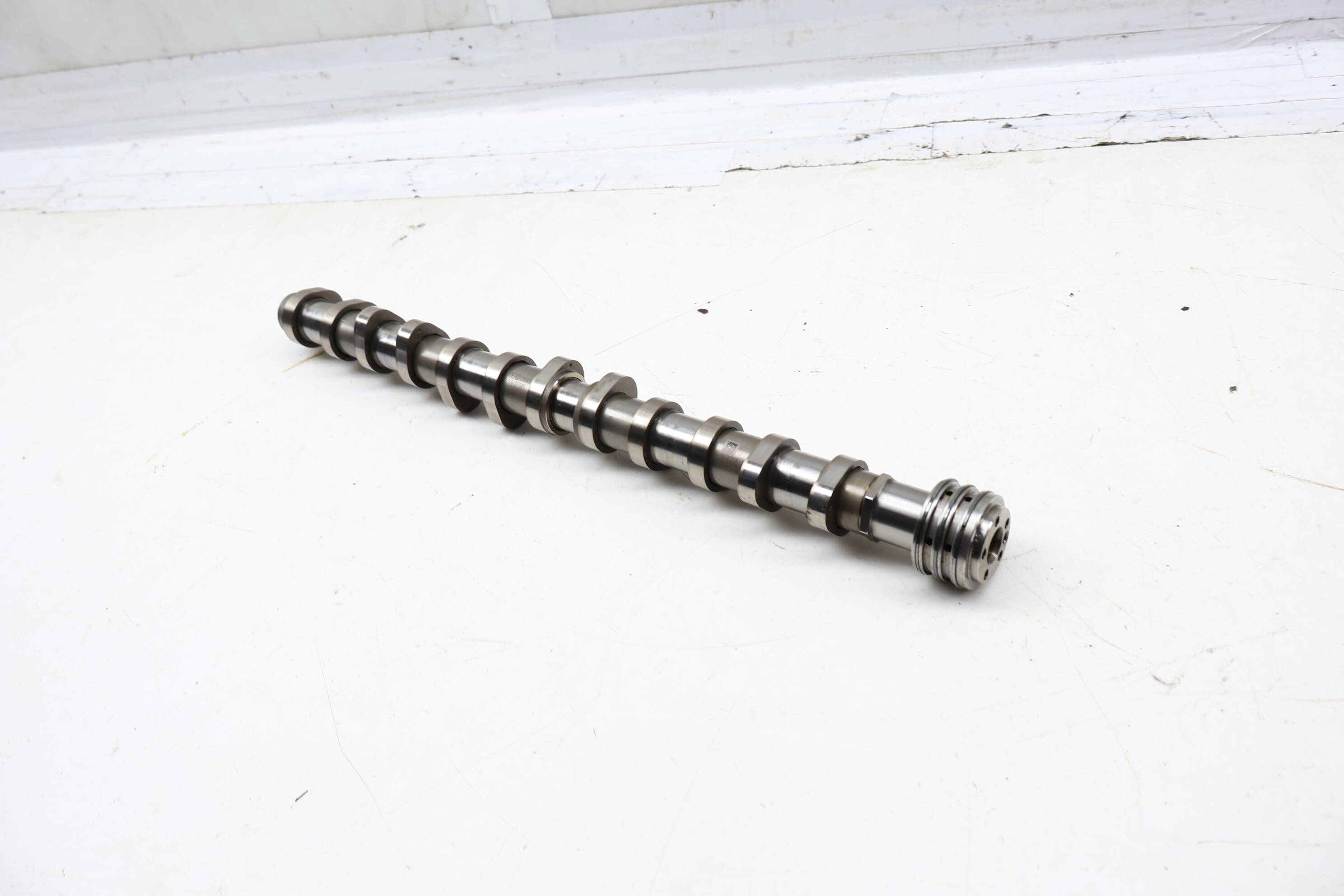 Exhaust Cam Shaft / Camshaft 03H109101N