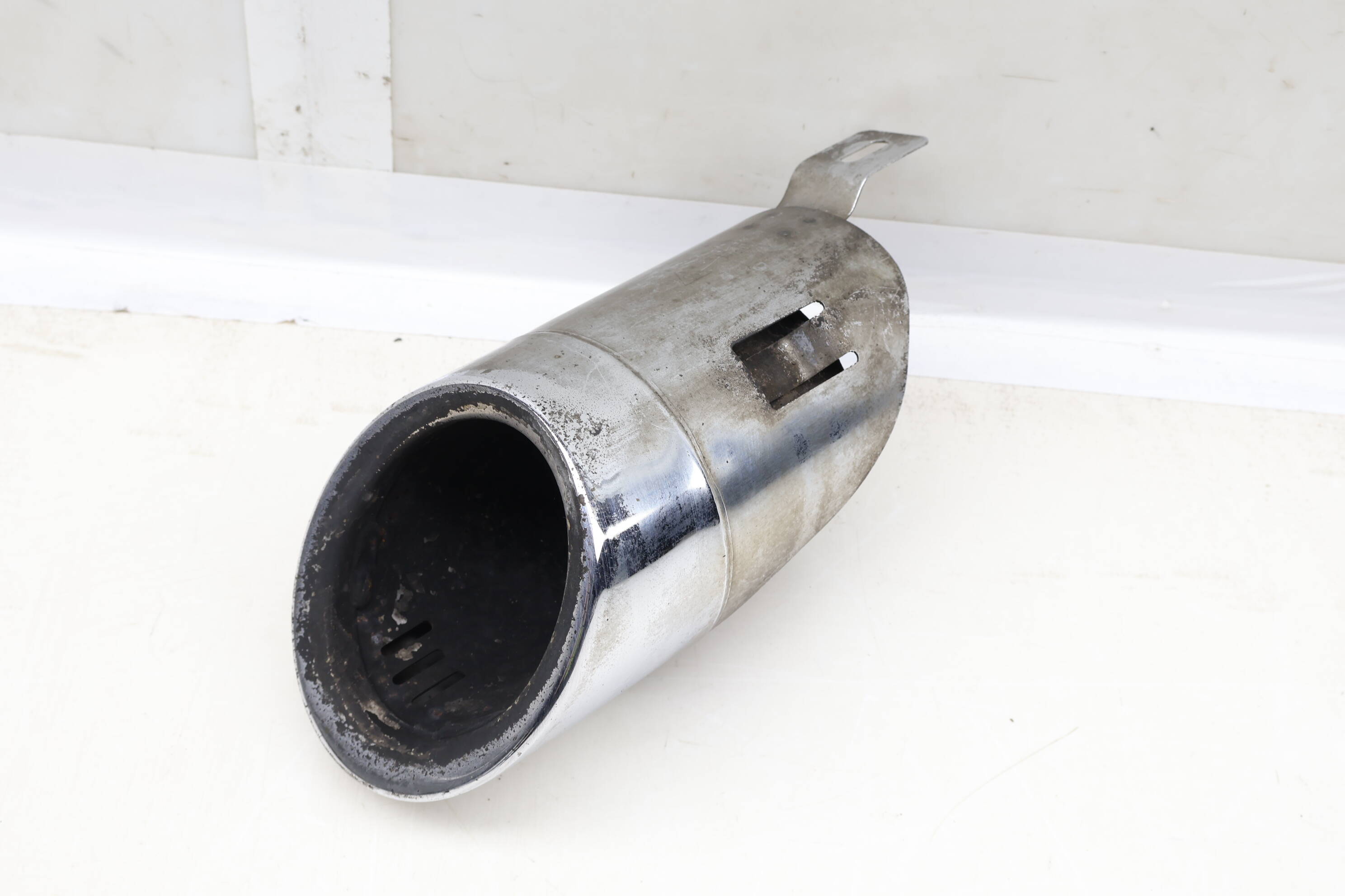 Exhaust Tail Pipe Tip (Inner) 95B253682N