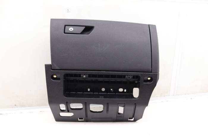 Glove Box / Compartment 8Y5880302 main product photo