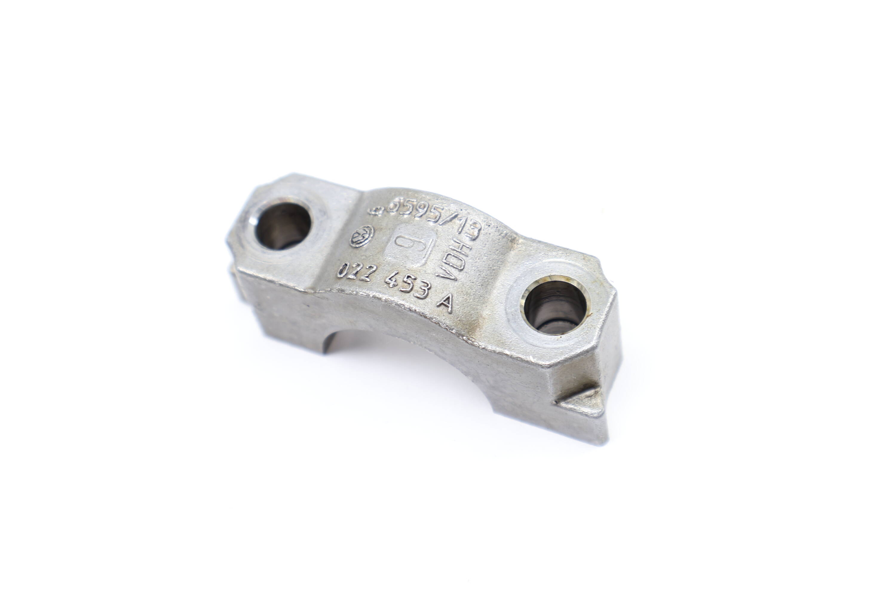 Engine Cam / Camshaft Bearing Cap (9) 022453A