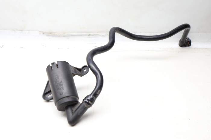 Fuel Vapor Canister Filter / Line 16137207369 main product photo