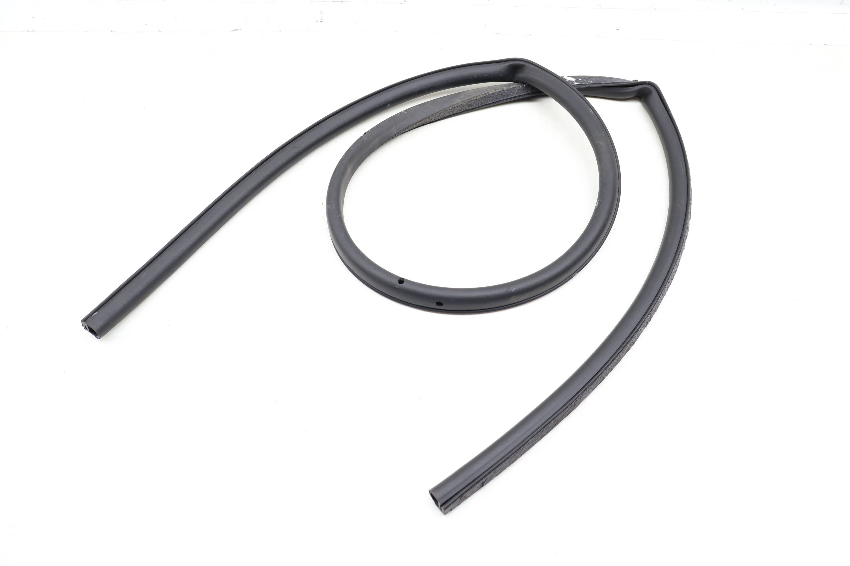 Outer Door Seal 11A837701A